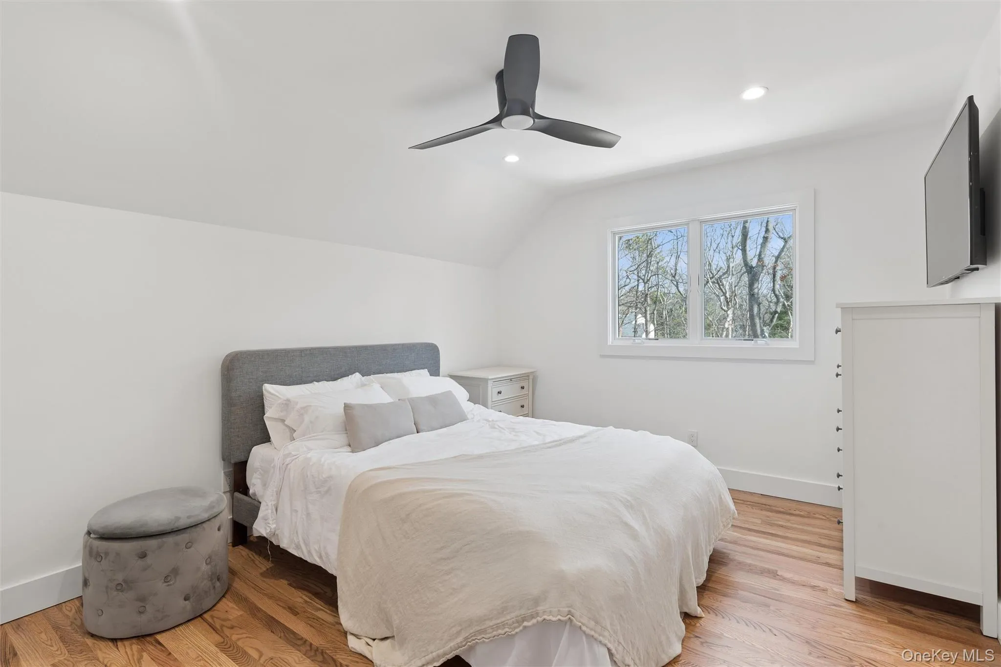 502 Springs Fireplace Road, East Hampton, NY, 4 Bedrooms Bedrooms, 4 Rooms Rooms,3 BathroomsBathrooms,Residential Lease,For Rent,Springs Fireplace,0,996296 502 Springs Fireplace Road, East Hampton, NY, 4 Bedrooms Bedrooms, 4 Rooms Rooms,3 BathroomsBathrooms,Residential Lease,For Rent,Springs Fireplace,0,996296