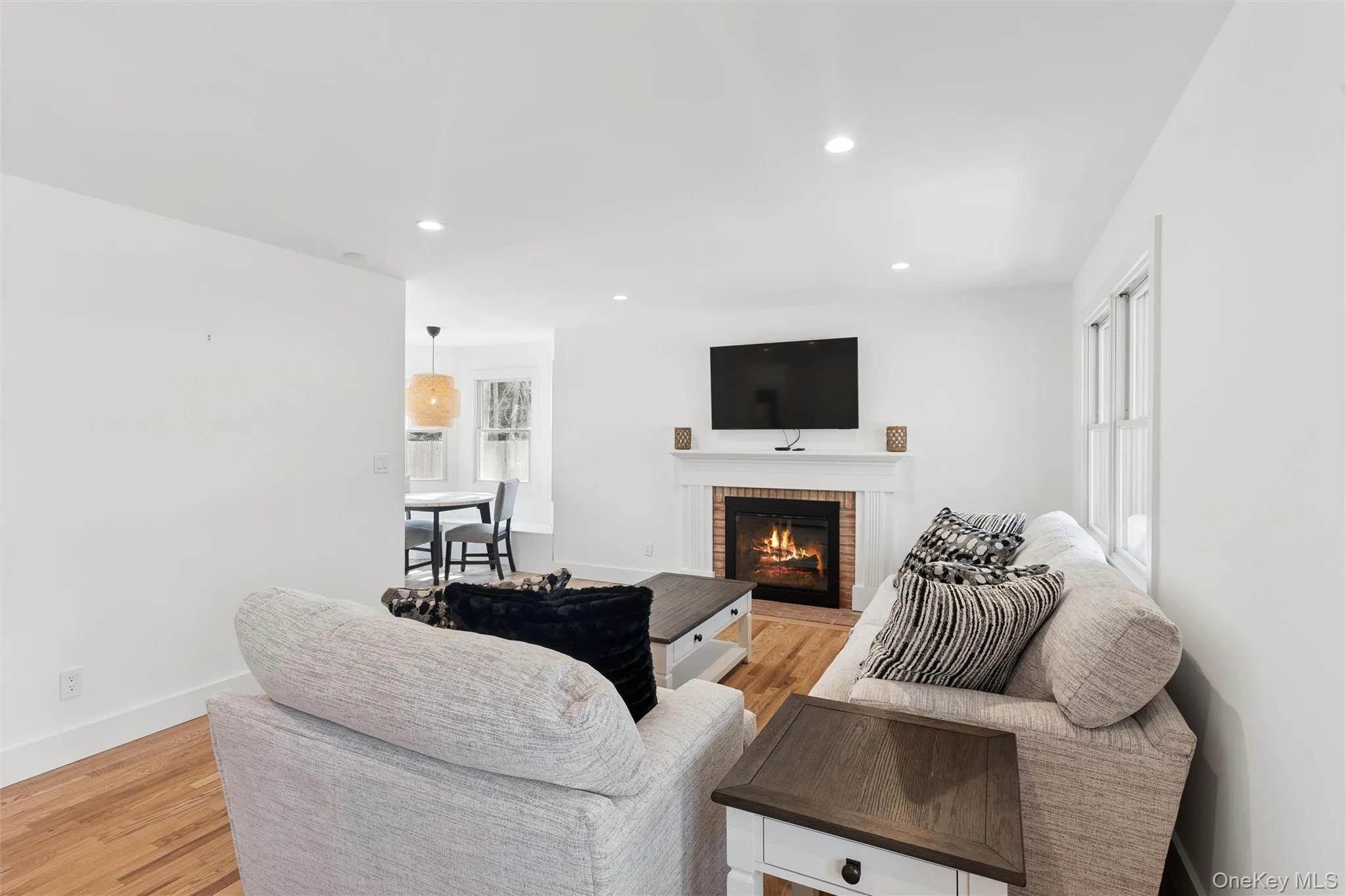 502 Springs Fireplace Road, East Hampton, NY, 4 Bedrooms Bedrooms, 4 Rooms Rooms,3 BathroomsBathrooms,Residential Lease,For Rent,Springs Fireplace,0,996296 502 Springs Fireplace Road, East Hampton, NY, 4 Bedrooms Bedrooms, 4 Rooms Rooms,3 BathroomsBathrooms,Residential Lease,For Rent,Springs Fireplace,0,996296