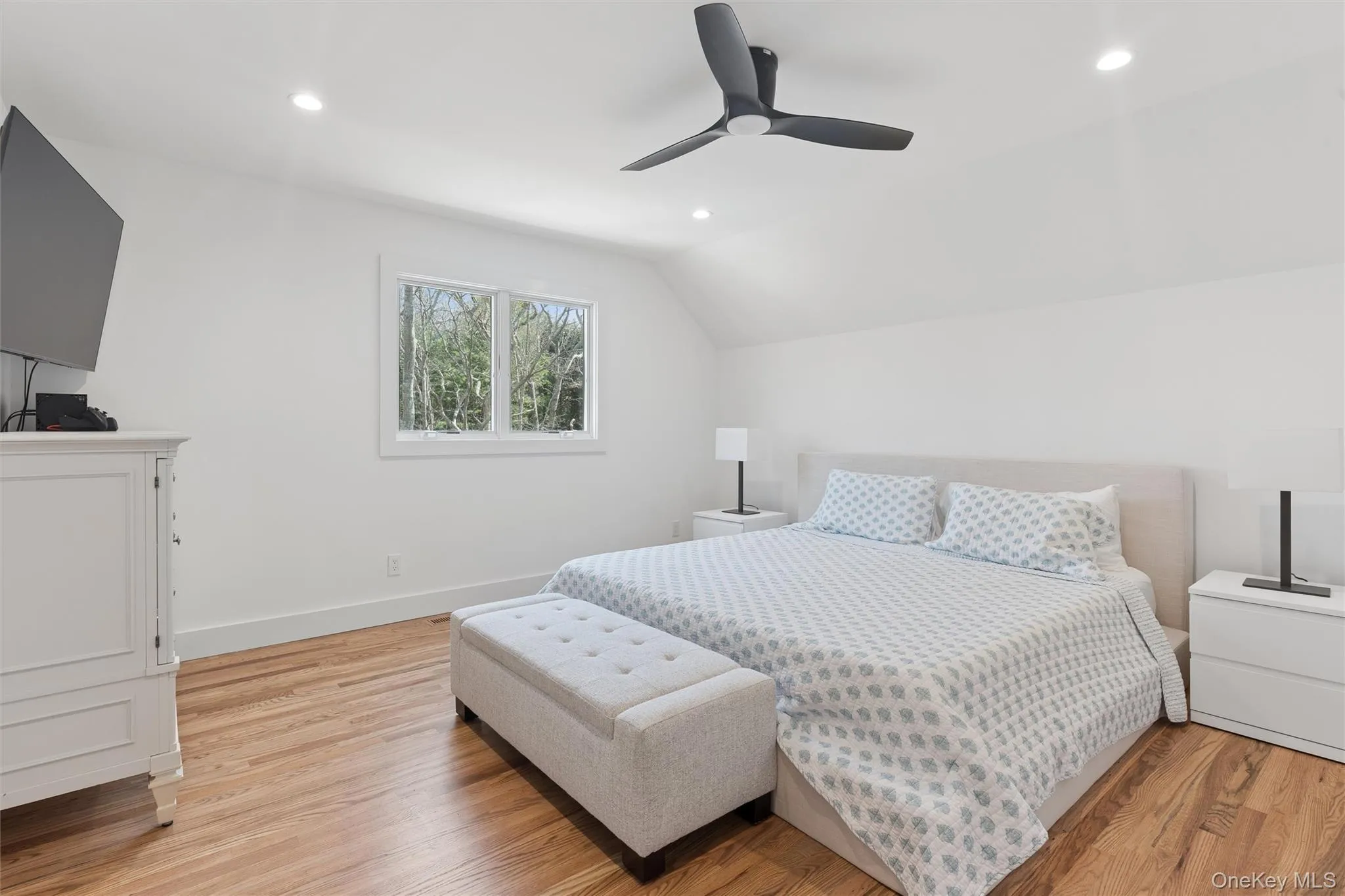 502 Springs Fireplace Road, East Hampton, NY, 4 Bedrooms Bedrooms, 4 Rooms Rooms,3 BathroomsBathrooms,Residential Lease,For Rent,Springs Fireplace,0,996296 502 Springs Fireplace Road, East Hampton, NY, 4 Bedrooms Bedrooms, 4 Rooms Rooms,3 BathroomsBathrooms,Residential Lease,For Rent,Springs Fireplace,0,996296