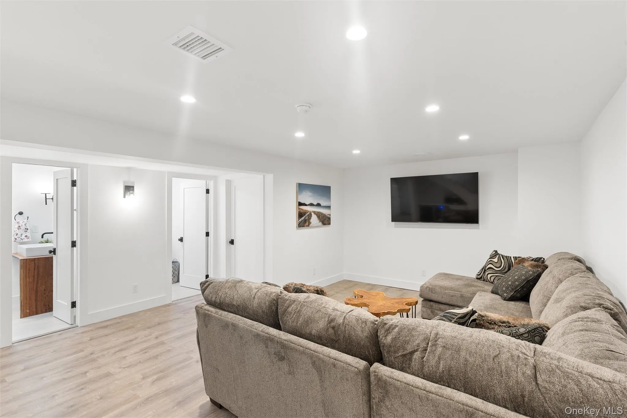 502 Springs Fireplace Road, East Hampton, NY, 4 Bedrooms Bedrooms, 4 Rooms Rooms,3 BathroomsBathrooms,Residential Lease,For Rent,Springs Fireplace,0,996296 502 Springs Fireplace Road, East Hampton, NY, 4 Bedrooms Bedrooms, 4 Rooms Rooms,3 BathroomsBathrooms,Residential Lease,For Rent,Springs Fireplace,0,996296