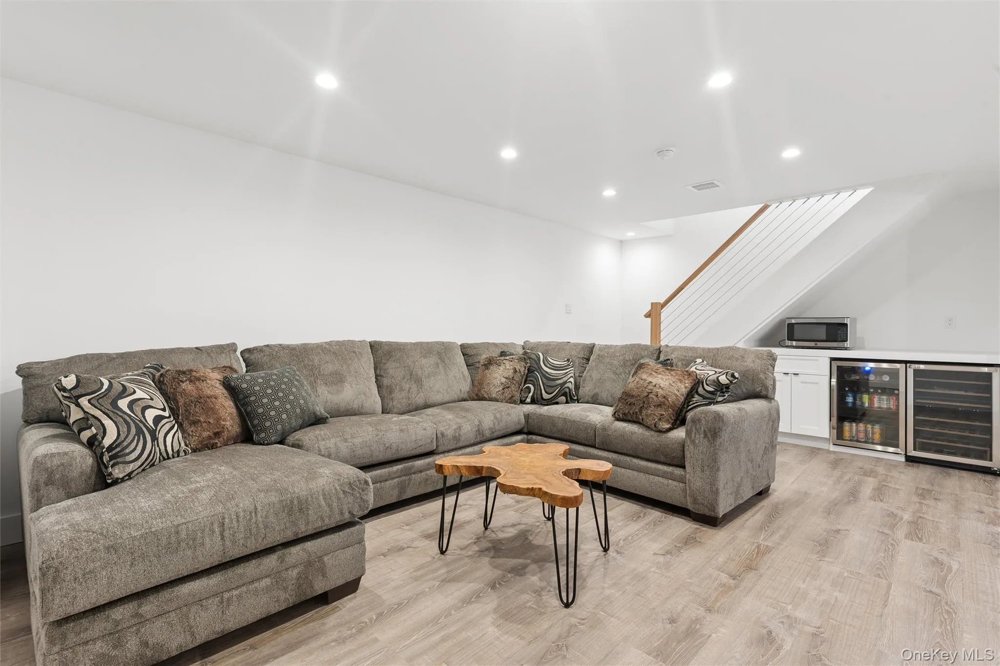 502 Springs Fireplace Road, East Hampton, NY, 4 Bedrooms Bedrooms, 4 Rooms Rooms,3 BathroomsBathrooms,Residential Lease,For Rent,Springs Fireplace,0,996296 502 Springs Fireplace Road, East Hampton, NY, 4 Bedrooms Bedrooms, 4 Rooms Rooms,3 BathroomsBathrooms,Residential Lease,For Rent,Springs Fireplace,0,996296