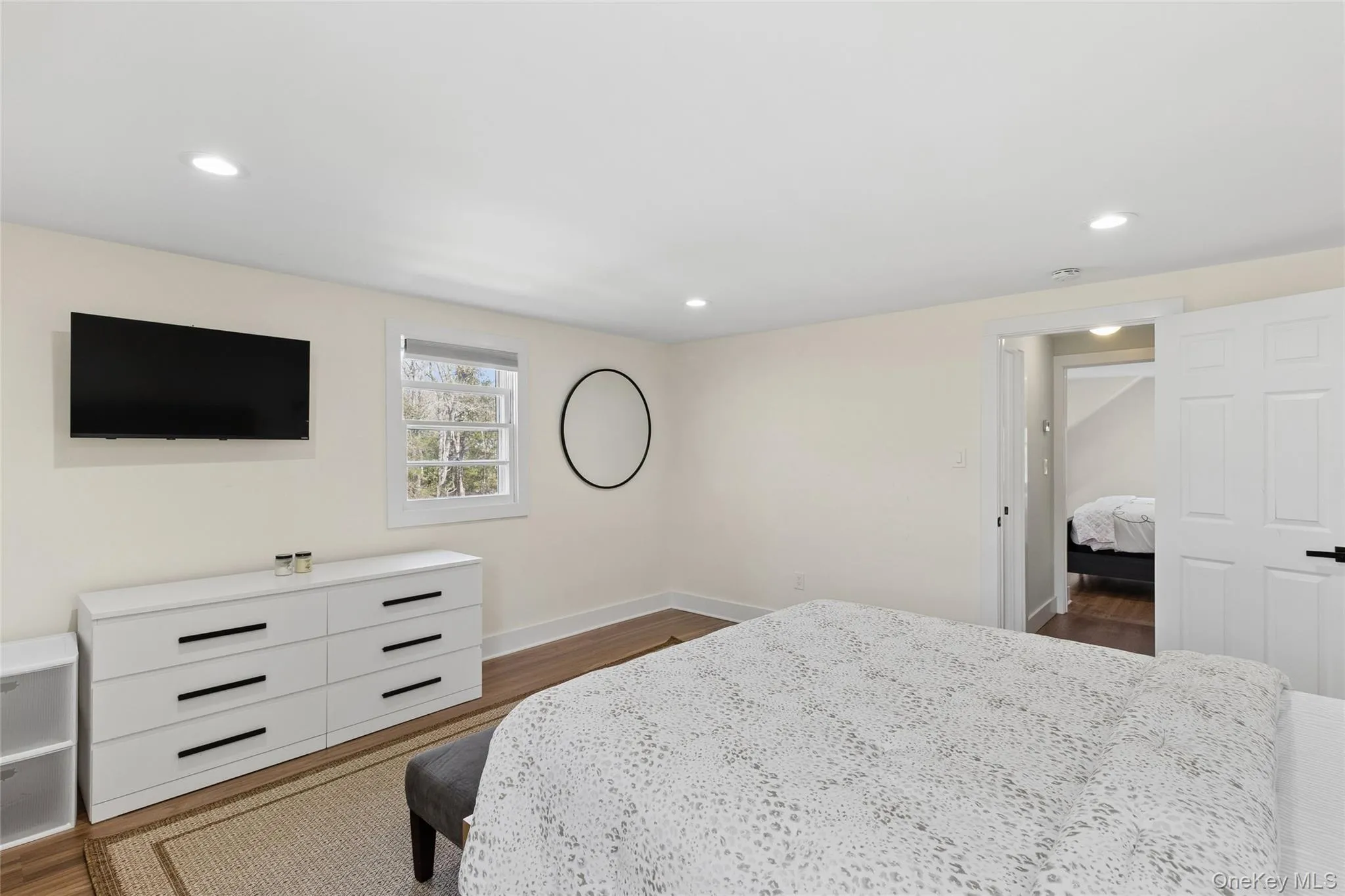 135 Pembroke Drive, East Hampton, NY, 4 Bedrooms Bedrooms, 4 Rooms Rooms,2 BathroomsBathrooms,Residential Lease,For Rent,Pembroke,0,996304 135 Pembroke Drive, East Hampton, NY, 4 Bedrooms Bedrooms, 4 Rooms Rooms,2 BathroomsBathrooms,Residential Lease,For Rent,Pembroke,0,996304