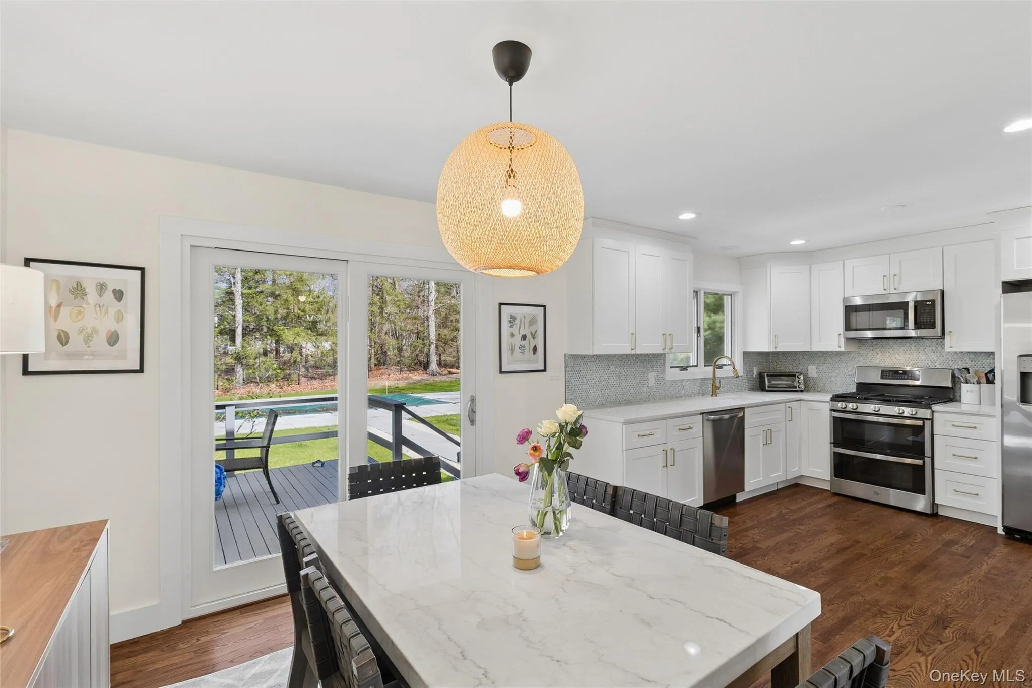135 Pembroke Drive, East Hampton, NY, 4 Bedrooms Bedrooms, 4 Rooms Rooms,2 BathroomsBathrooms,Residential Lease,For Rent,Pembroke,0,996304 135 Pembroke Drive, East Hampton, NY, 4 Bedrooms Bedrooms, 4 Rooms Rooms,2 BathroomsBathrooms,Residential Lease,For Rent,Pembroke,0,996304