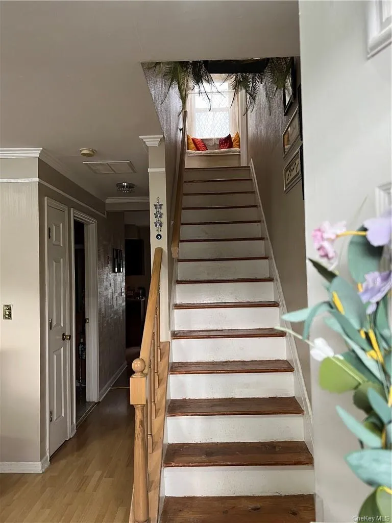 6 Taconic Street, Poughkeepsie (town), NY, 3 Bedrooms Bedrooms, 6 Rooms Rooms,2 BathroomsBathrooms,Residential Lease,For Rent,Taconic,0,996318 6 Taconic Street, Poughkeepsie (town), NY, 3 Bedrooms Bedrooms, 6 Rooms Rooms,2 BathroomsBathrooms,Residential Lease,For Rent,Taconic,0,996318