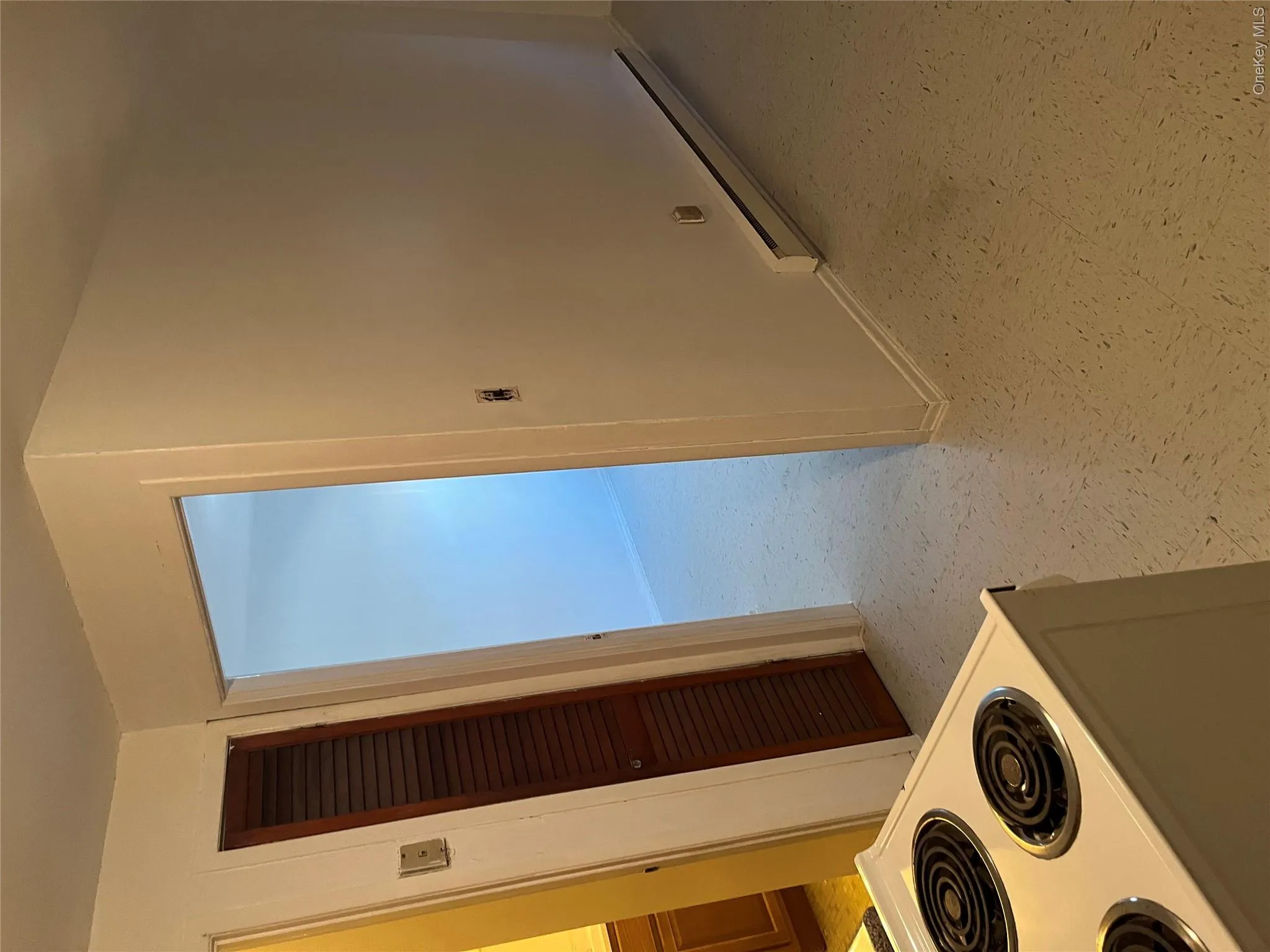 91-04 75th Street, New York, NY, 1 Bedroom Bedrooms, 3 Rooms Rooms,1 BathroomBathrooms,Residential Lease,For Rent,75th,0,996324 91-04 75th Street, New York, NY, 1 Bedroom Bedrooms, 3 Rooms Rooms,1 BathroomBathrooms,Residential Lease,For Rent,75th,0,996324