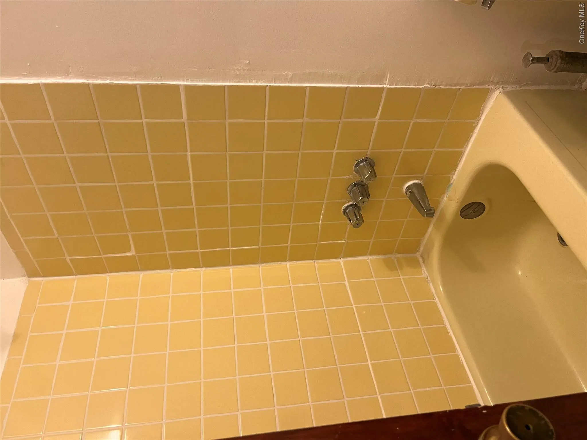 91-04 75th Street, New York, NY, 1 Bedroom Bedrooms, 3 Rooms Rooms,1 BathroomBathrooms,Residential Lease,For Rent,75th,0,996324 91-04 75th Street, New York, NY, 1 Bedroom Bedrooms, 3 Rooms Rooms,1 BathroomBathrooms,Residential Lease,For Rent,75th,0,996324