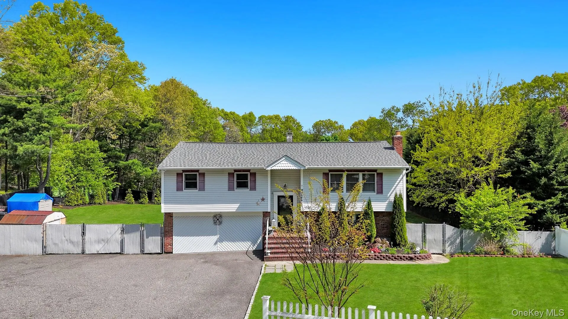 485 Canal Road, Brookhaven, NY, 4 Bedrooms Bedrooms, 10 Rooms Rooms,3 BathroomsBathrooms,Residential Sale,For Rent,Canal,0,996333 485 Canal Road, Brookhaven, NY, 4 Bedrooms Bedrooms, 10 Rooms Rooms,3 BathroomsBathrooms,Residential Sale,For Rent,Canal,0,996333