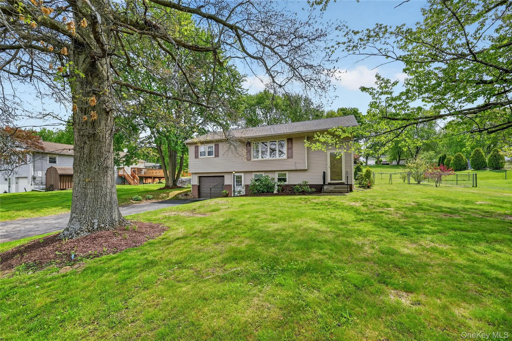 31 Monarch Drive, Newburgh (town), NY, 4 Bedrooms Bedrooms, 9 Rooms Rooms,2 BathroomsBathrooms,Residential Sale,For Rent,Monarch,0,996334 31 Monarch Drive, Newburgh (town), NY, 4 Bedrooms Bedrooms, 9 Rooms Rooms,2 BathroomsBathrooms,Residential Sale,For Rent,Monarch,0,996334