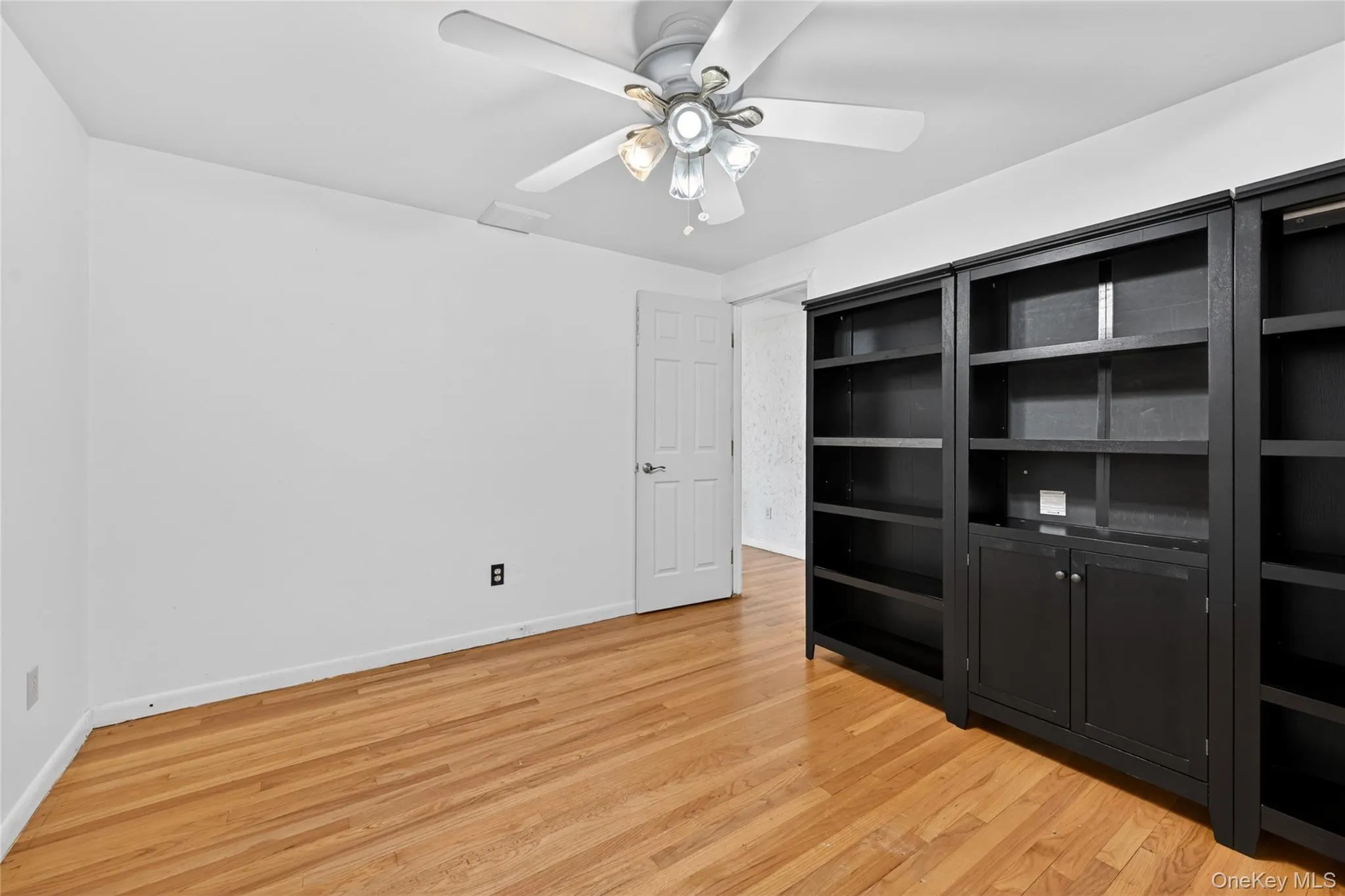 31 Monarch Drive, Newburgh (town), NY, 4 Bedrooms Bedrooms, 9 Rooms Rooms,2 BathroomsBathrooms,Residential Sale,For Rent,Monarch,0,996334 31 Monarch Drive, Newburgh (town), NY, 4 Bedrooms Bedrooms, 9 Rooms Rooms,2 BathroomsBathrooms,Residential Sale,For Rent,Monarch,0,996334