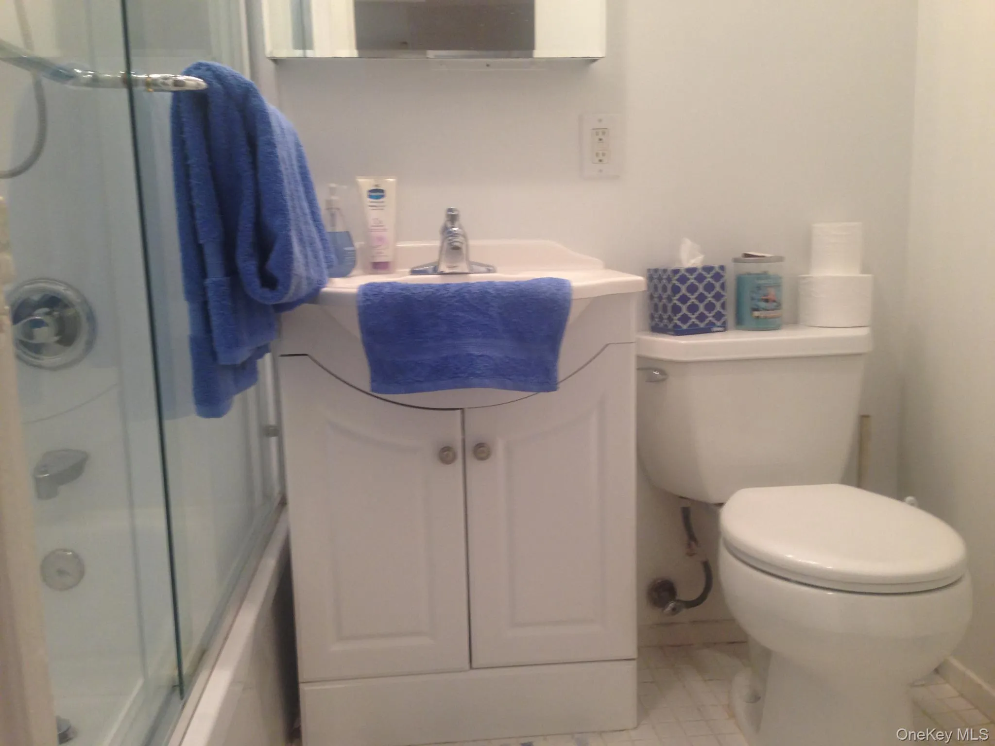 215 Broadway, Long Beach, NY, 2 Rooms Rooms,1 BathroomBathrooms,Residential Lease,For Rent,Broadway,0,996338 215 Broadway, Long Beach, NY, 2 Rooms Rooms,1 BathroomBathrooms,Residential Lease,For Rent,Broadway,0,996338