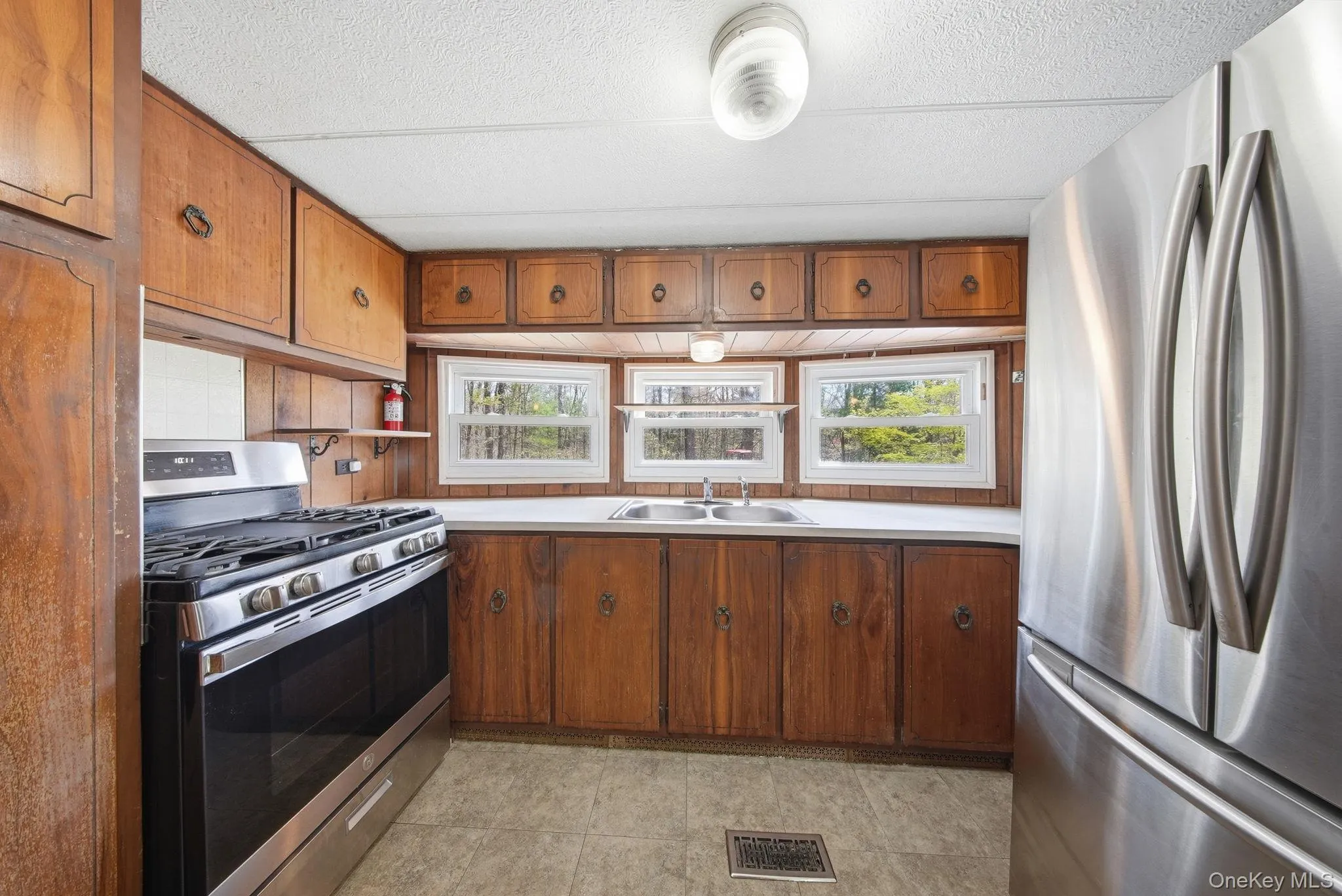 88 Peenpack Trail, Deerpark, NY, 3 Bedrooms Bedrooms, 5 Rooms Rooms,1 BathroomBathrooms,Residential,For Rent,Peenpack,0,996339 88 Peenpack Trail, Deerpark, NY, 3 Bedrooms Bedrooms, 5 Rooms Rooms,1 BathroomBathrooms,Residential,For Rent,Peenpack,0,996339