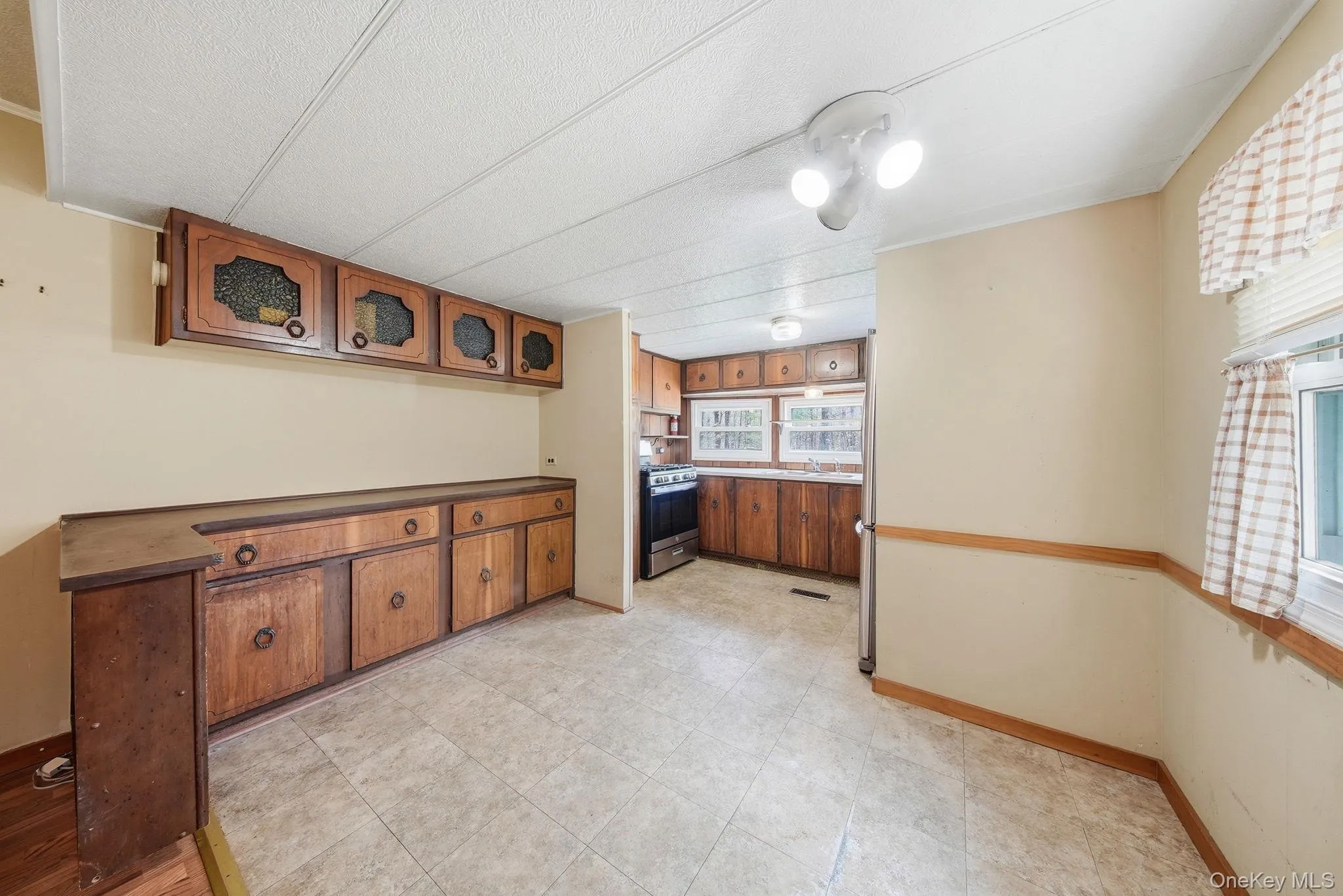 88 Peenpack Trail, Deerpark, NY, 3 Bedrooms Bedrooms, 5 Rooms Rooms,1 BathroomBathrooms,Residential,For Rent,Peenpack,0,996339 88 Peenpack Trail, Deerpark, NY, 3 Bedrooms Bedrooms, 5 Rooms Rooms,1 BathroomBathrooms,Residential,For Rent,Peenpack,0,996339
