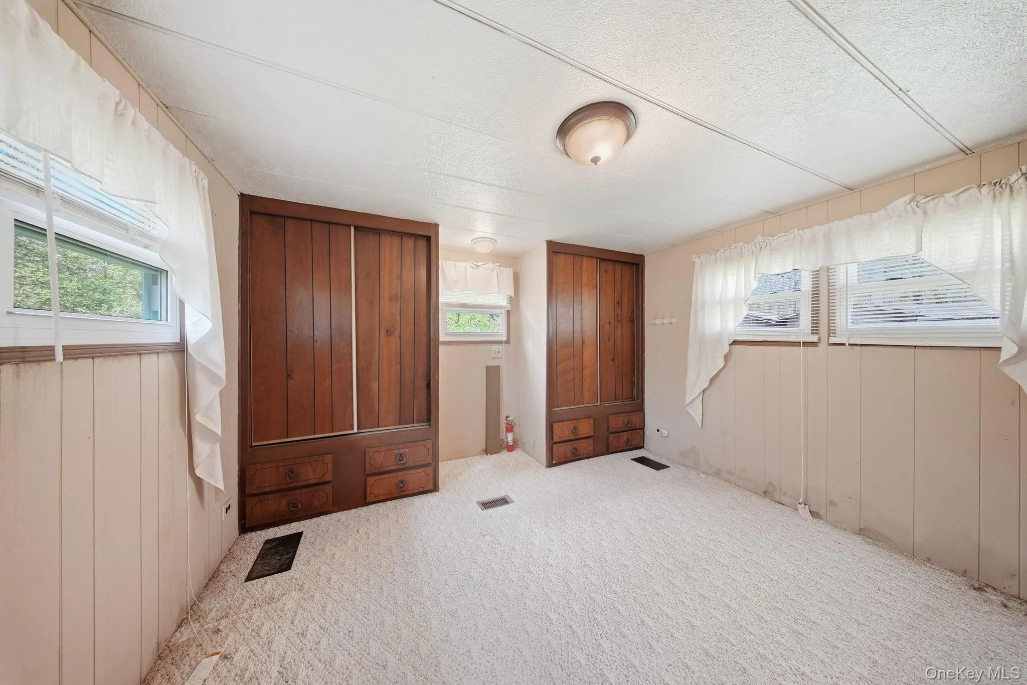 88 Peenpack Trail, Deerpark, NY, 3 Bedrooms Bedrooms, 5 Rooms Rooms,1 BathroomBathrooms,Residential,For Rent,Peenpack,0,996339 88 Peenpack Trail, Deerpark, NY, 3 Bedrooms Bedrooms, 5 Rooms Rooms,1 BathroomBathrooms,Residential,For Rent,Peenpack,0,996339