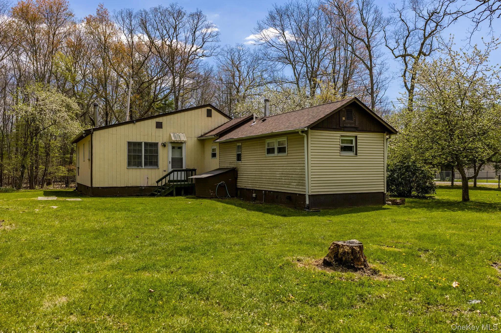 88 Peenpack Trail, Deerpark, NY, 3 Bedrooms Bedrooms, 5 Rooms Rooms,1 BathroomBathrooms,Residential,For Rent,Peenpack,0,996339 88 Peenpack Trail, Deerpark, NY, 3 Bedrooms Bedrooms, 5 Rooms Rooms,1 BathroomBathrooms,Residential,For Rent,Peenpack,0,996339
