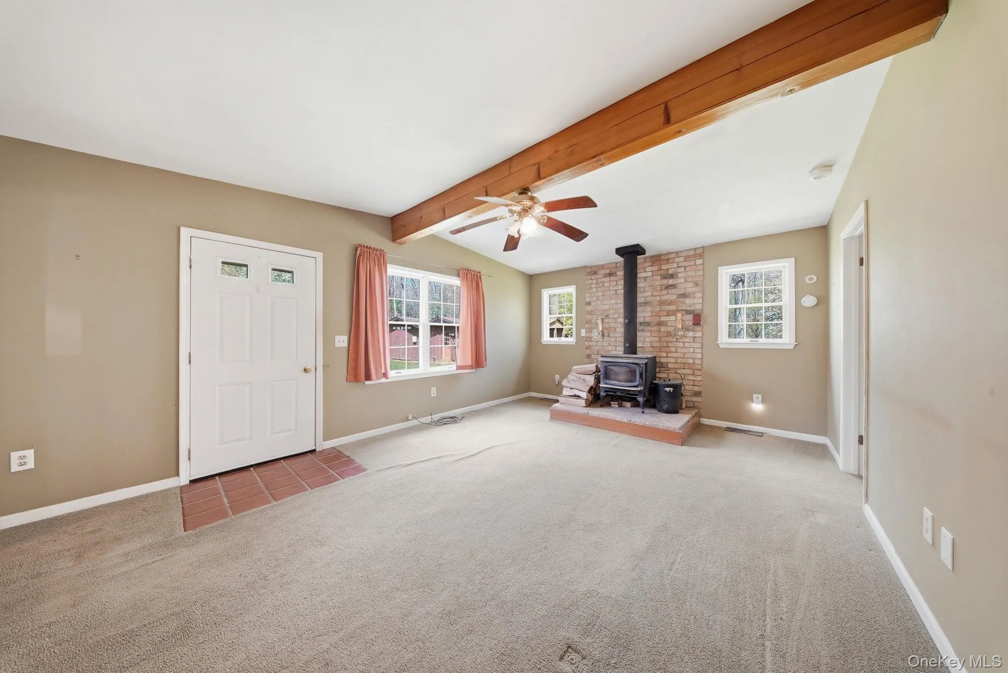 88 Peenpack Trail, Deerpark, NY, 3 Bedrooms Bedrooms, 5 Rooms Rooms,1 BathroomBathrooms,Residential,For Rent,Peenpack,0,996339 88 Peenpack Trail, Deerpark, NY, 3 Bedrooms Bedrooms, 5 Rooms Rooms,1 BathroomBathrooms,Residential,For Rent,Peenpack,0,996339