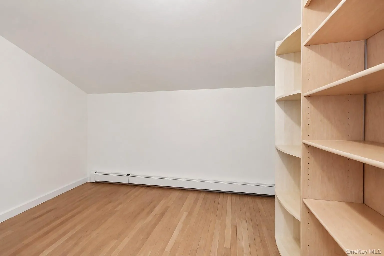 1055 Mamaroneck Avenue, White Plains, NY, 5 Bedrooms Bedrooms, 13 Rooms Rooms,3 BathroomsBathrooms,Residential,For Rent,Mamaroneck,0,996346 1055 Mamaroneck Avenue, White Plains, NY, 5 Bedrooms Bedrooms, 13 Rooms Rooms,3 BathroomsBathrooms,Residential,For Rent,Mamaroneck,0,996346