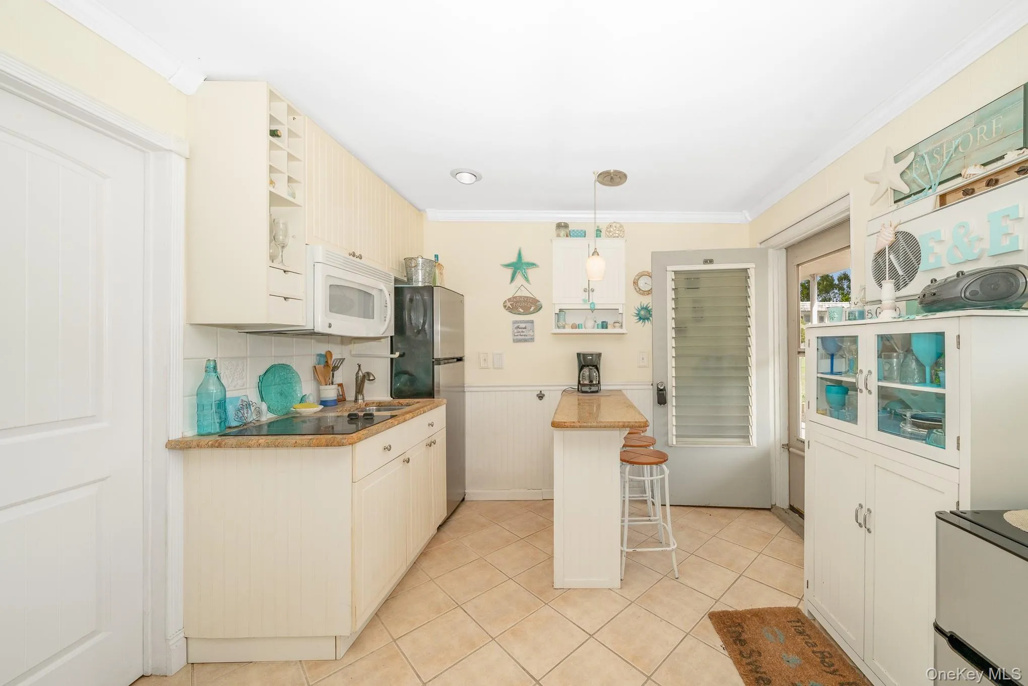 50 Rampasture Road, Southampton, NY, 1 Bedroom Bedrooms, 4 Rooms Rooms,1 BathroomBathrooms,Residential,For Rent,Rampasture,0,KEY996348 50 Rampasture Road, Southampton, NY, 1 Bedroom Bedrooms, 4 Rooms Rooms,1 BathroomBathrooms,Residential,For Rent,Rampasture,0,KEY996348