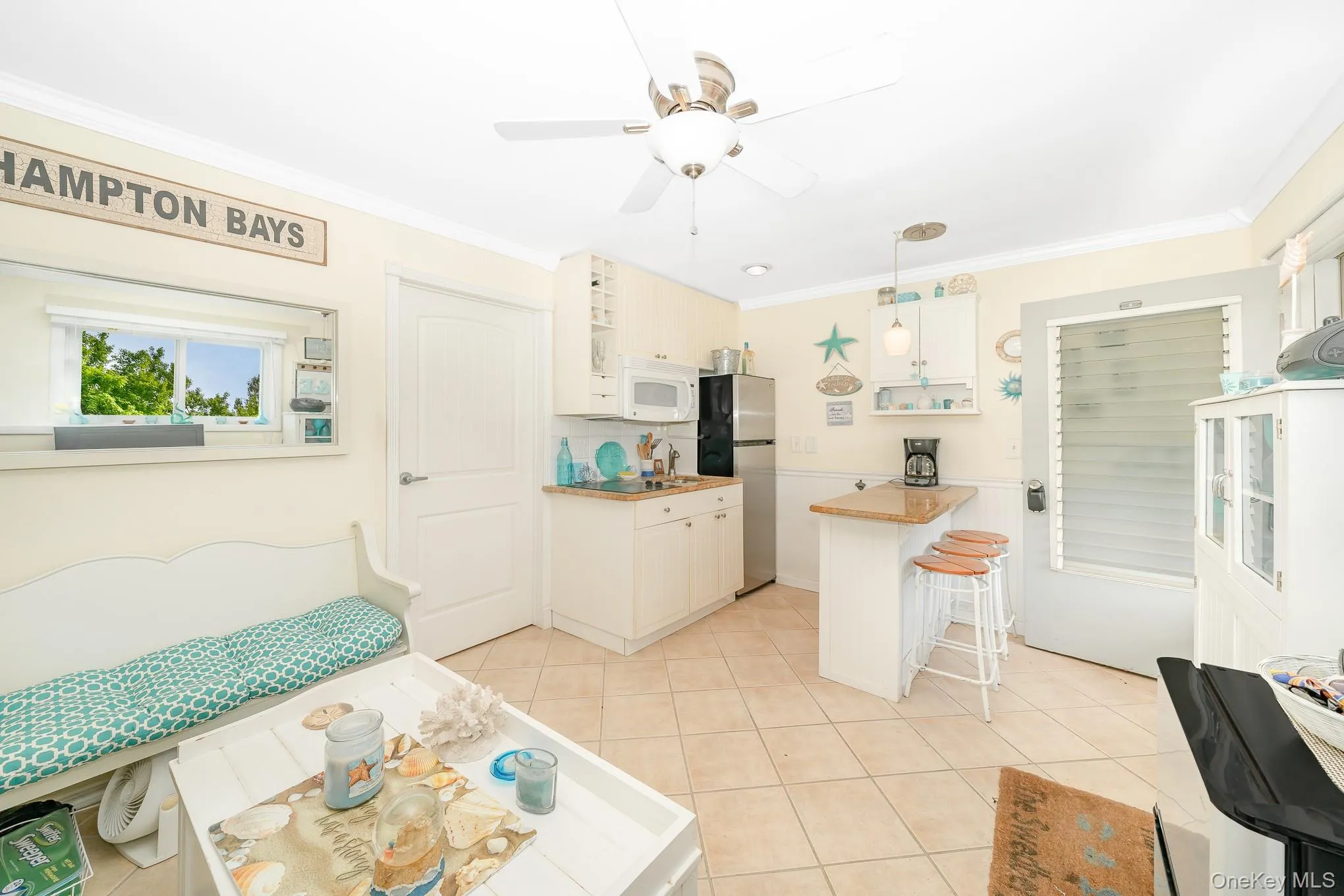 50 Rampasture Road, Southampton, NY, 1 Bedroom Bedrooms, 4 Rooms Rooms,1 BathroomBathrooms,Residential,For Rent,Rampasture,0,KEY996348 50 Rampasture Road, Southampton, NY, 1 Bedroom Bedrooms, 4 Rooms Rooms,1 BathroomBathrooms,Residential,For Rent,Rampasture,0,KEY996348