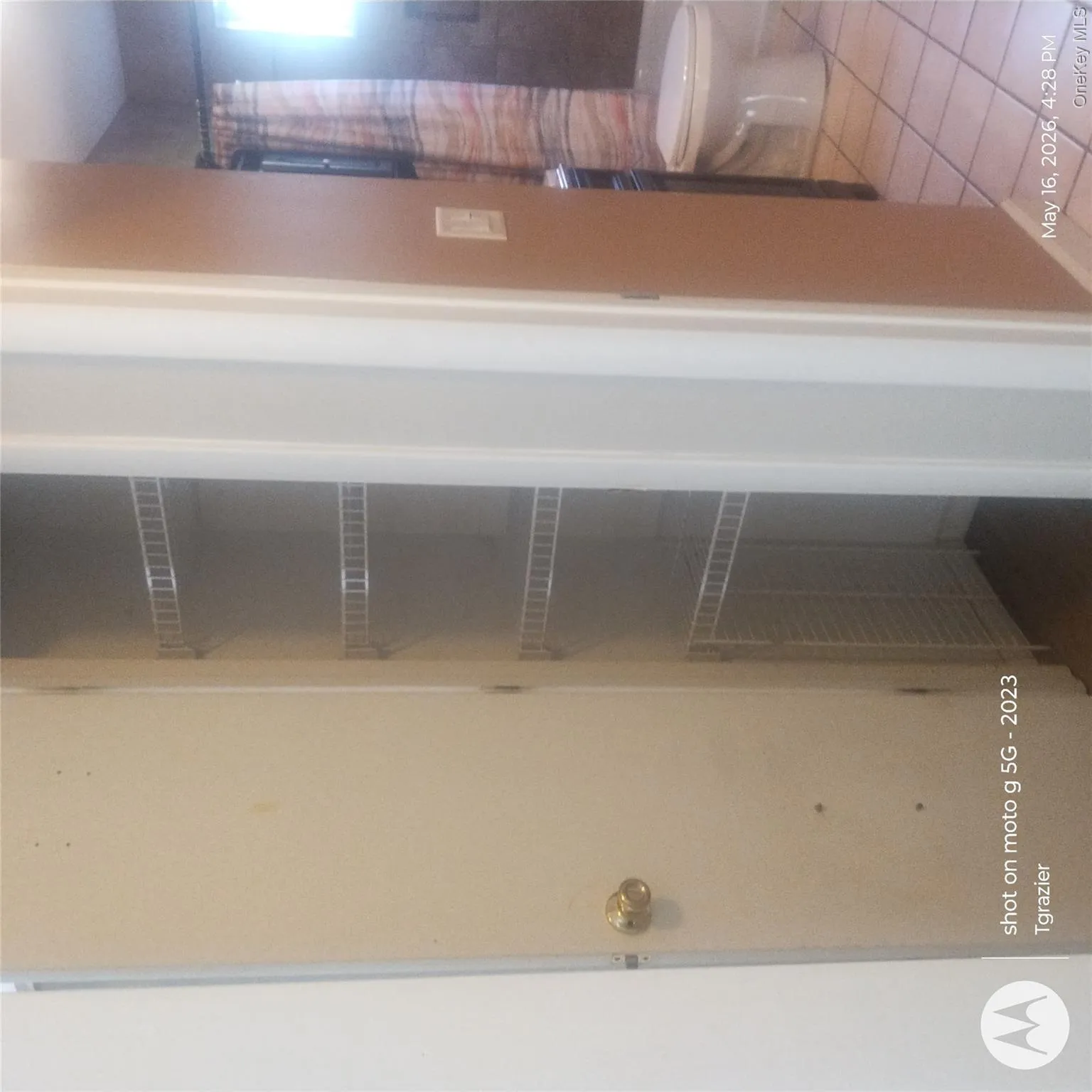 linen closet next to Bath-right. linen closet next to Bath-right.