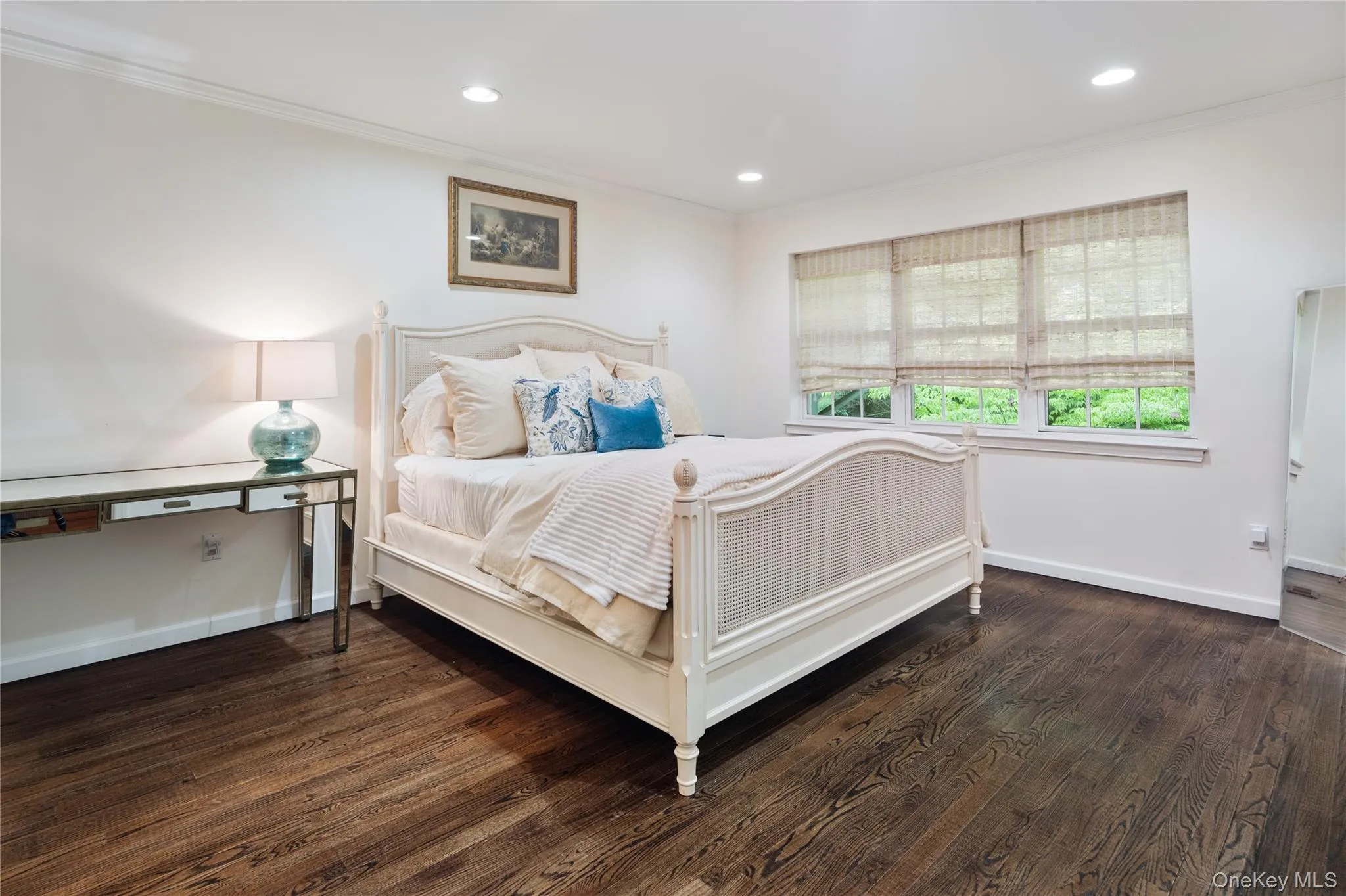 Beautiful wood floors! Beautiful wood floors!