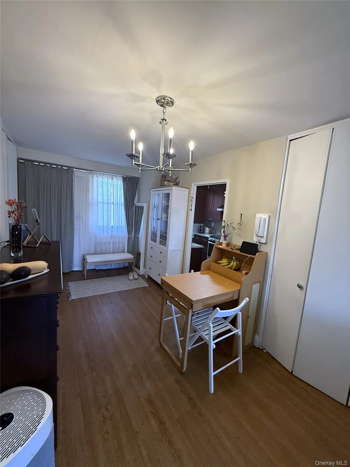 220-55 46th Avenue, New York, NY, 1 Bedroom Bedrooms, 4 Rooms Rooms,1 BathroomBathrooms,Residential Lease,For Rent,46th,0,996368 220-55 46th Avenue, New York, NY, 1 Bedroom Bedrooms, 4 Rooms Rooms,1 BathroomBathrooms,Residential Lease,For Rent,46th,0,996368
