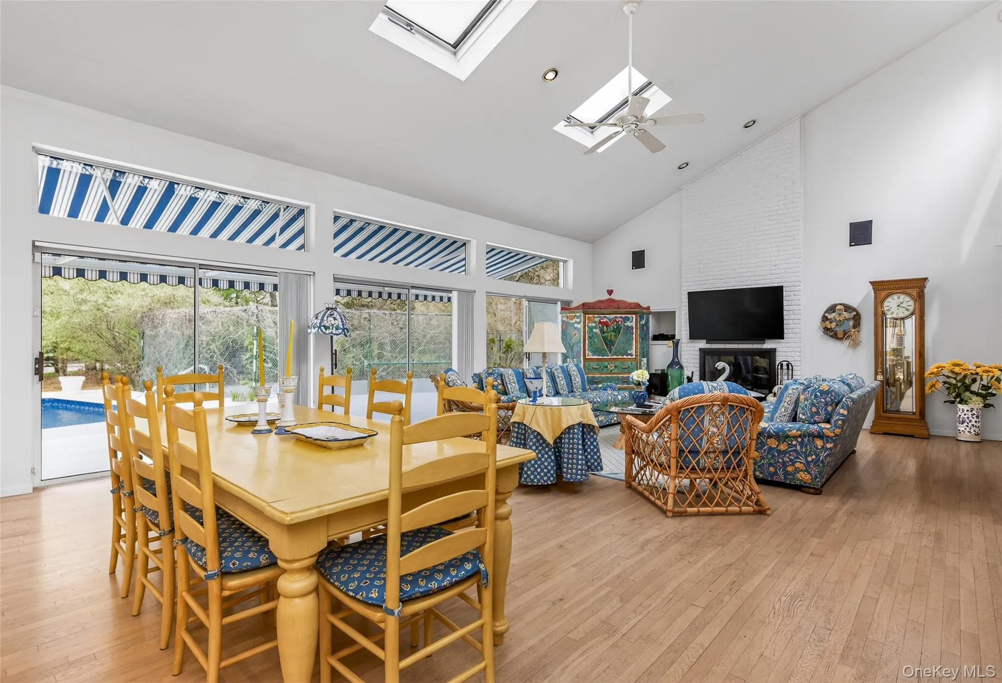 1 Whippoorwill Lane, Southampton, NY, 4 Bedrooms Bedrooms, 8 Rooms Rooms,4 BathroomsBathrooms,Residential Lease,For Rent,Whippoorwill,0,996369 1 Whippoorwill Lane, Southampton, NY, 4 Bedrooms Bedrooms, 8 Rooms Rooms,4 BathroomsBathrooms,Residential Lease,For Rent,Whippoorwill,0,996369