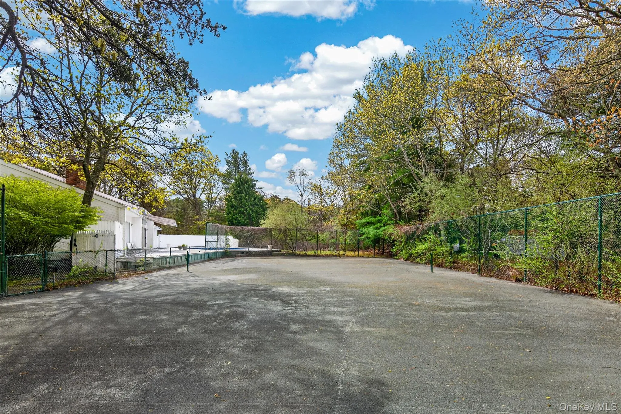 1 Whippoorwill Lane, Southampton, NY, 4 Bedrooms Bedrooms, 8 Rooms Rooms,4 BathroomsBathrooms,Residential Lease,For Rent,Whippoorwill,0,996369 1 Whippoorwill Lane, Southampton, NY, 4 Bedrooms Bedrooms, 8 Rooms Rooms,4 BathroomsBathrooms,Residential Lease,For Rent,Whippoorwill,0,996369