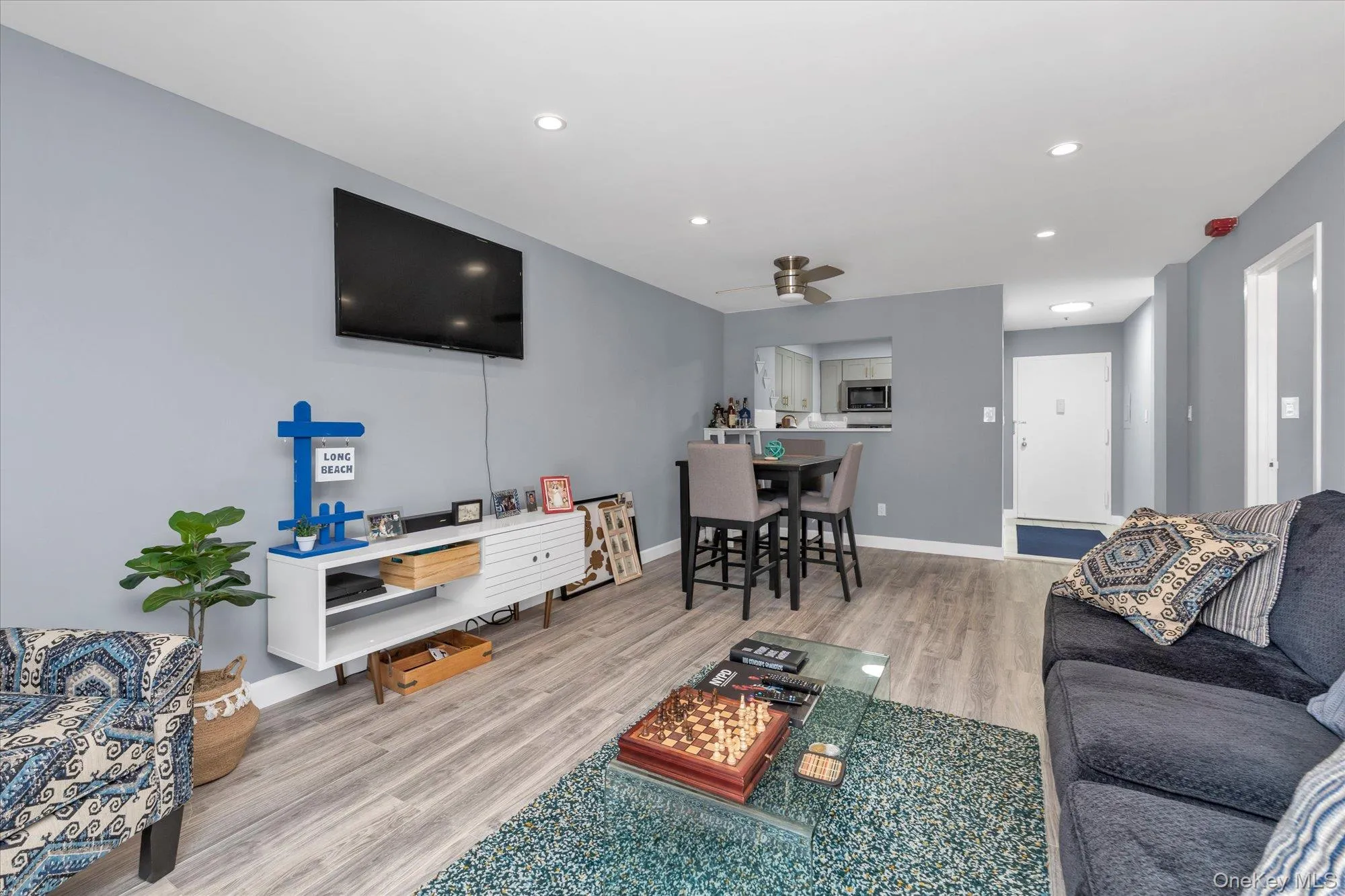 360 Shore Road, Long Beach, NY, 1 Bedroom Bedrooms, 3 Rooms Rooms,1 BathroomBathrooms,Residential,For Rent,Shore,0,KEY996374 360 Shore Road, Long Beach, NY, 1 Bedroom Bedrooms, 3 Rooms Rooms,1 BathroomBathrooms,Residential,For Rent,Shore,0,KEY996374