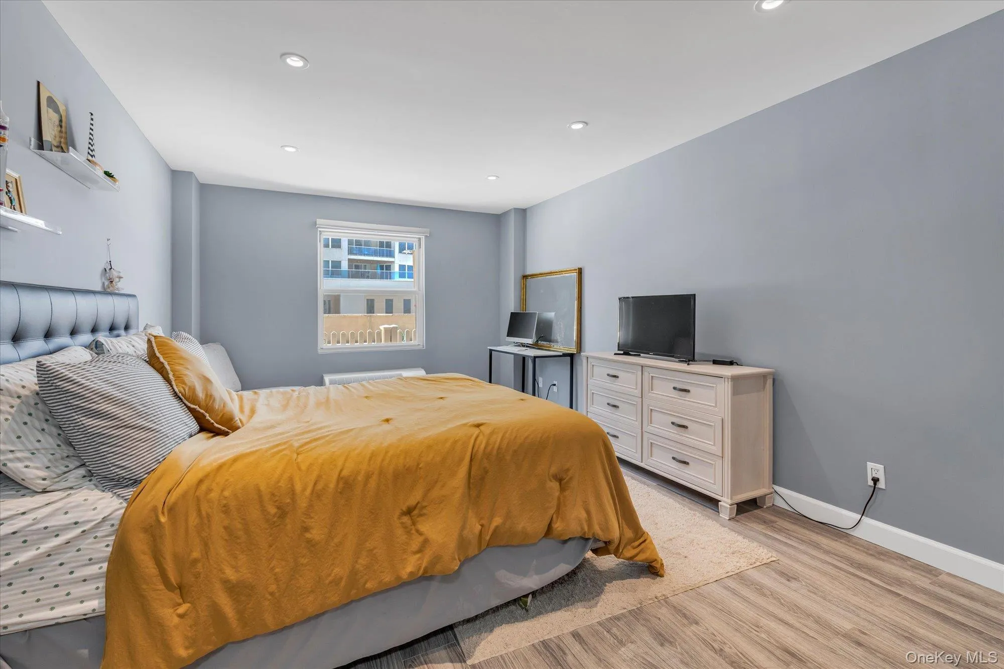 360 Shore Road, Long Beach, NY, 1 Bedroom Bedrooms, 3 Rooms Rooms,1 BathroomBathrooms,Residential,For Rent,Shore,0,996374 360 Shore Road, Long Beach, NY, 1 Bedroom Bedrooms, 3 Rooms Rooms,1 BathroomBathrooms,Residential,For Rent,Shore,0,996374