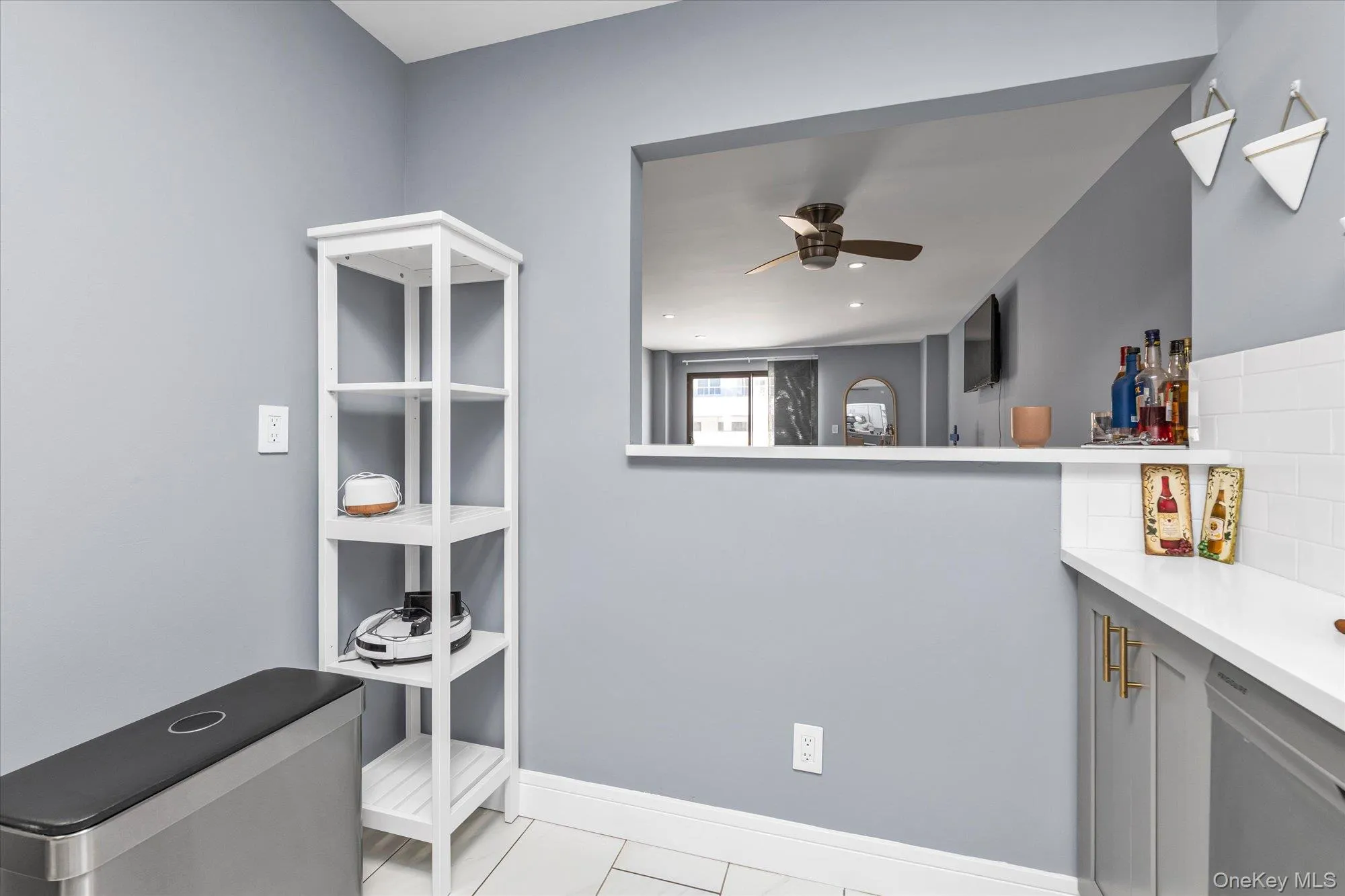 360 Shore Road, Long Beach, NY, 1 Bedroom Bedrooms, 3 Rooms Rooms,1 BathroomBathrooms,Residential,For Rent,Shore,0,996374 360 Shore Road, Long Beach, NY, 1 Bedroom Bedrooms, 3 Rooms Rooms,1 BathroomBathrooms,Residential,For Rent,Shore,0,996374