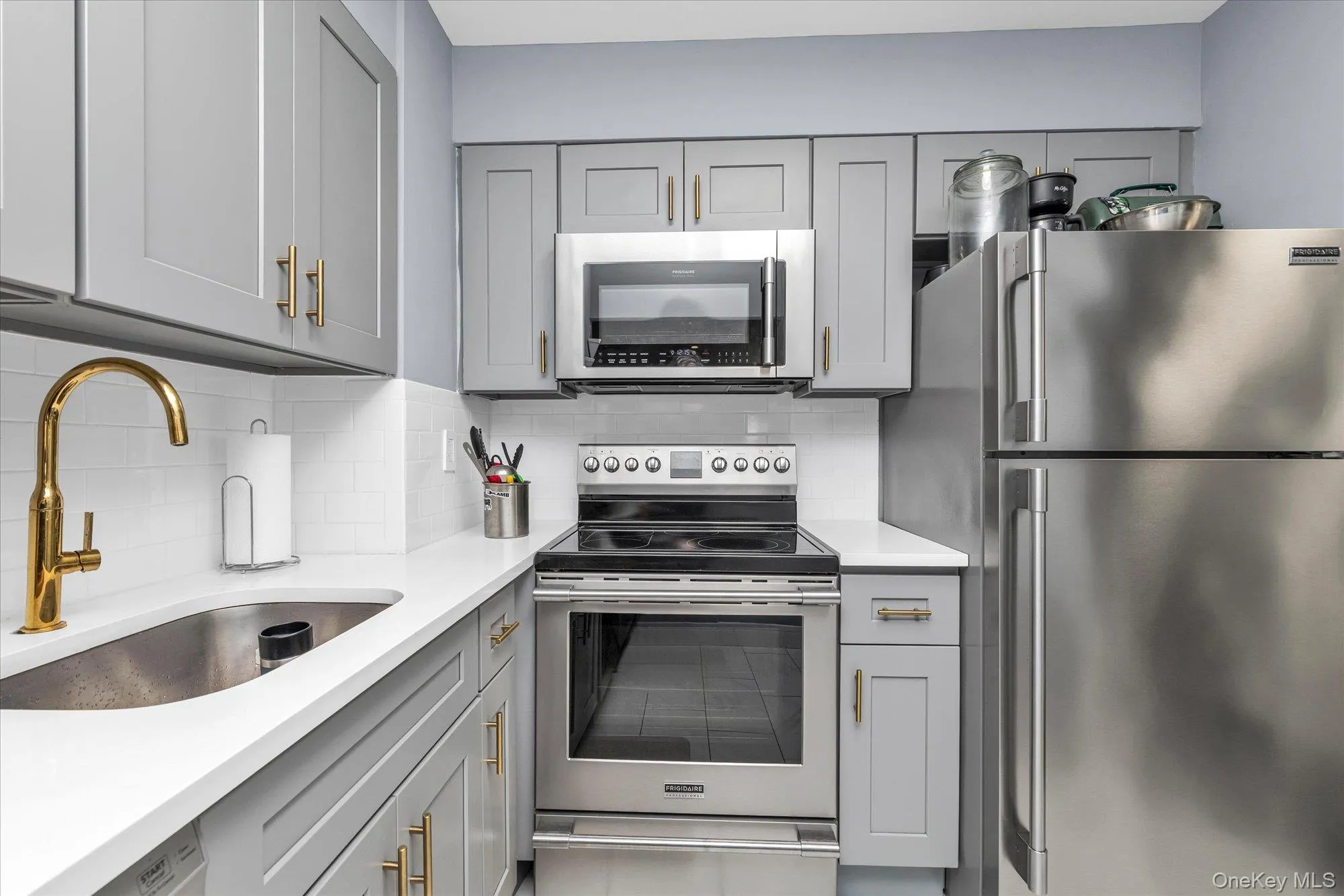 360 Shore Road, Long Beach, NY, 1 Bedroom Bedrooms, 3 Rooms Rooms,1 BathroomBathrooms,Residential,For Rent,Shore,0,996374 360 Shore Road, Long Beach, NY, 1 Bedroom Bedrooms, 3 Rooms Rooms,1 BathroomBathrooms,Residential,For Rent,Shore,0,996374