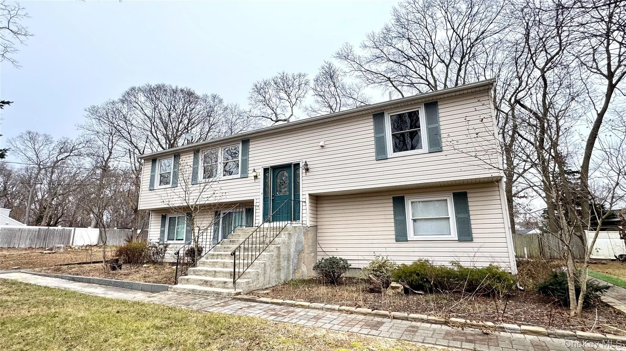 61 Gould Road, Brookhaven, NY, 4 Bedrooms Bedrooms, 9 Rooms Rooms,3 BathroomsBathrooms,Residential Lease,For Rent,Gould,0,996388 61 Gould Road, Brookhaven, NY, 4 Bedrooms Bedrooms, 9 Rooms Rooms,3 BathroomsBathrooms,Residential Lease,For Rent,Gould,0,996388