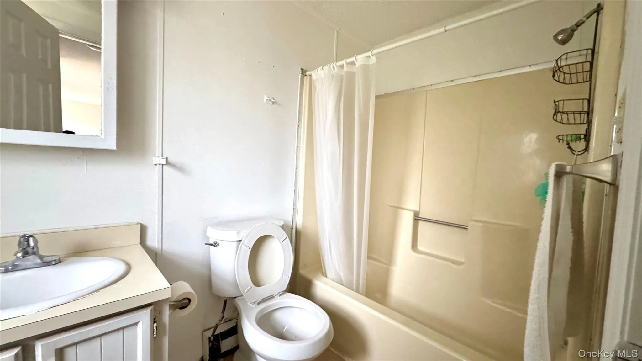 61 Gould Road, Brookhaven, NY, 4 Bedrooms Bedrooms, 9 Rooms Rooms,3 BathroomsBathrooms,Residential Lease,For Rent,Gould,0,996388 61 Gould Road, Brookhaven, NY, 4 Bedrooms Bedrooms, 9 Rooms Rooms,3 BathroomsBathrooms,Residential Lease,For Rent,Gould,0,996388