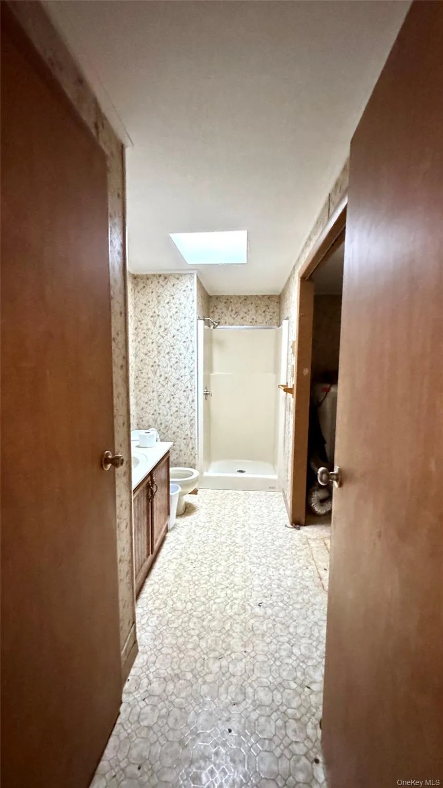 61 Gould Road, Brookhaven, NY, 4 Bedrooms Bedrooms, 9 Rooms Rooms,3 BathroomsBathrooms,Residential Lease,For Rent,Gould,0,996388 61 Gould Road, Brookhaven, NY, 4 Bedrooms Bedrooms, 9 Rooms Rooms,3 BathroomsBathrooms,Residential Lease,For Rent,Gould,0,996388