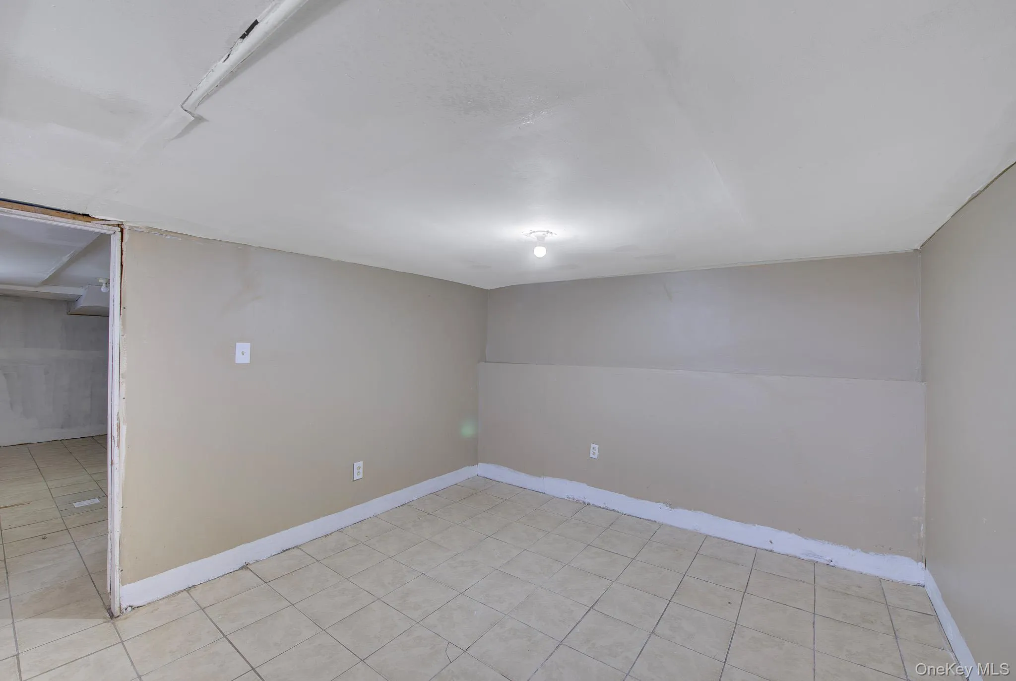 114-10 169th Street, New York, NY, 3 Bedrooms Bedrooms, 6 Rooms Rooms,1 BathroomBathrooms,Residential Sale,For Rent,169th,0,996391 114-10 169th Street, New York, NY, 3 Bedrooms Bedrooms, 6 Rooms Rooms,1 BathroomBathrooms,Residential Sale,For Rent,169th,0,996391