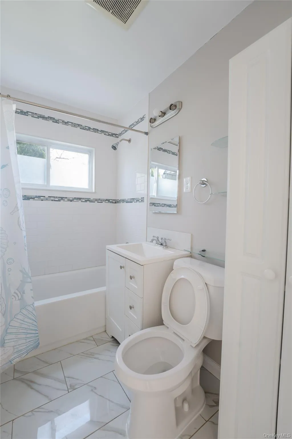 71 Chimney Lane, Hempstead, NY, 4 Bedrooms Bedrooms, 6 Rooms Rooms,2 BathroomsBathrooms,Residential Lease,For Rent,Chimney,0,996392 71 Chimney Lane, Hempstead, NY, 4 Bedrooms Bedrooms, 6 Rooms Rooms,2 BathroomsBathrooms,Residential Lease,For Rent,Chimney,0,996392