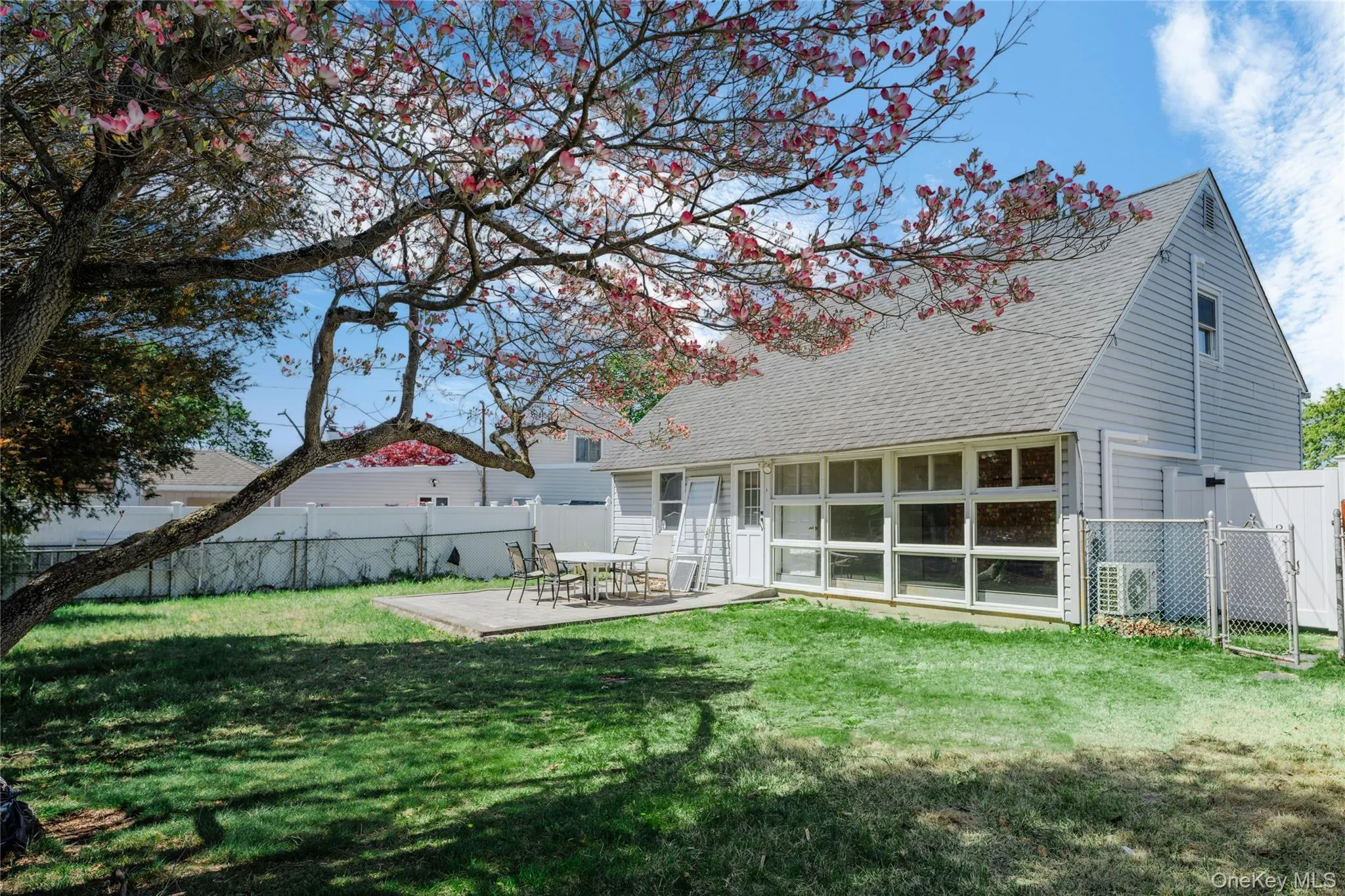 71 Chimney Lane, Hempstead, NY, 4 Bedrooms Bedrooms, 6 Rooms Rooms,2 BathroomsBathrooms,Residential Lease,For Rent,Chimney,0,996392 71 Chimney Lane, Hempstead, NY, 4 Bedrooms Bedrooms, 6 Rooms Rooms,2 BathroomsBathrooms,Residential Lease,For Rent,Chimney,0,996392