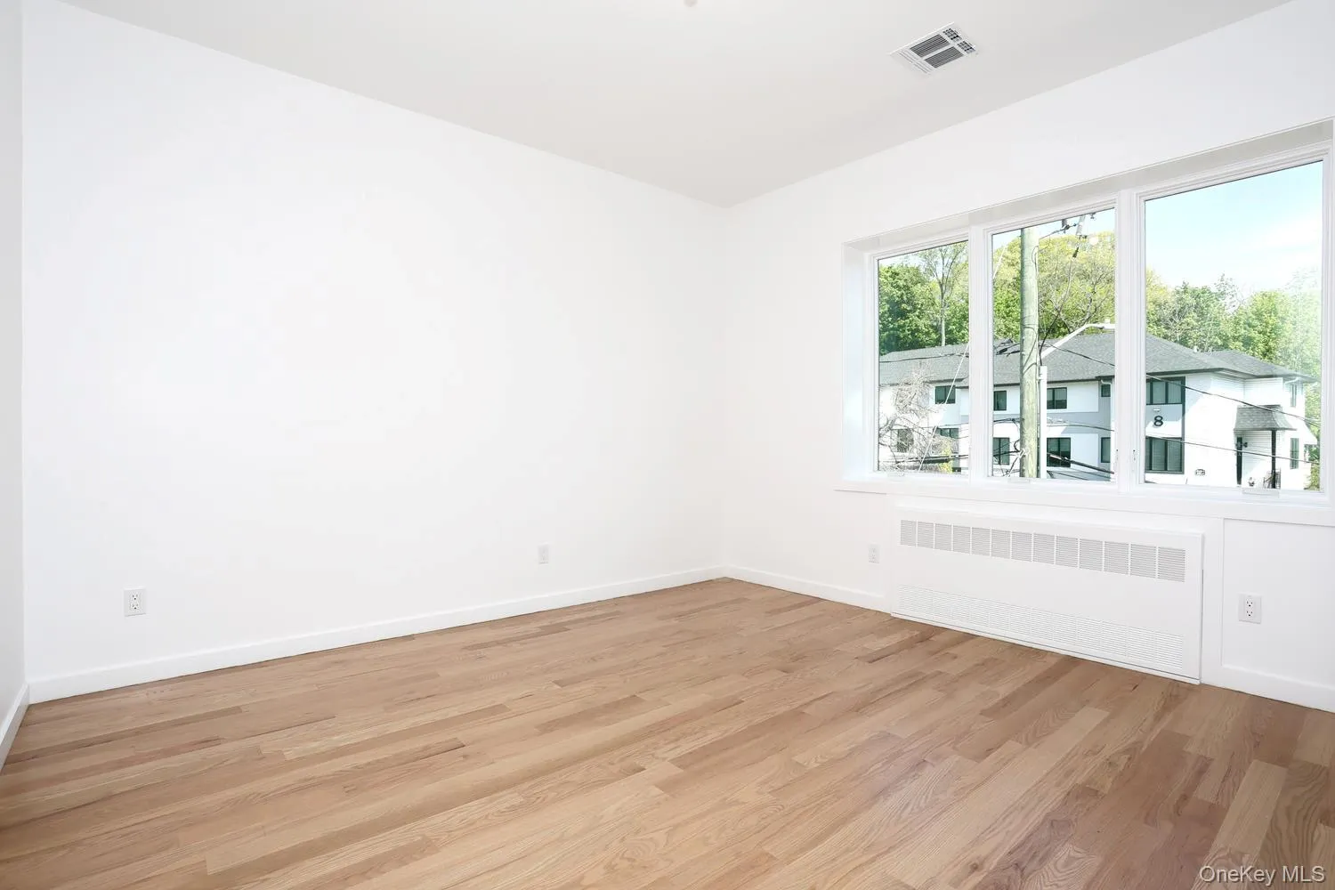 1 Hopal Lane, Ramapo, NY, 5 Bedrooms Bedrooms, 10 Rooms Rooms,3 BathroomsBathrooms,Residential Sale,For Rent,Hopal,0,996404 1 Hopal Lane, Ramapo, NY, 5 Bedrooms Bedrooms, 10 Rooms Rooms,3 BathroomsBathrooms,Residential Sale,For Rent,Hopal,0,996404