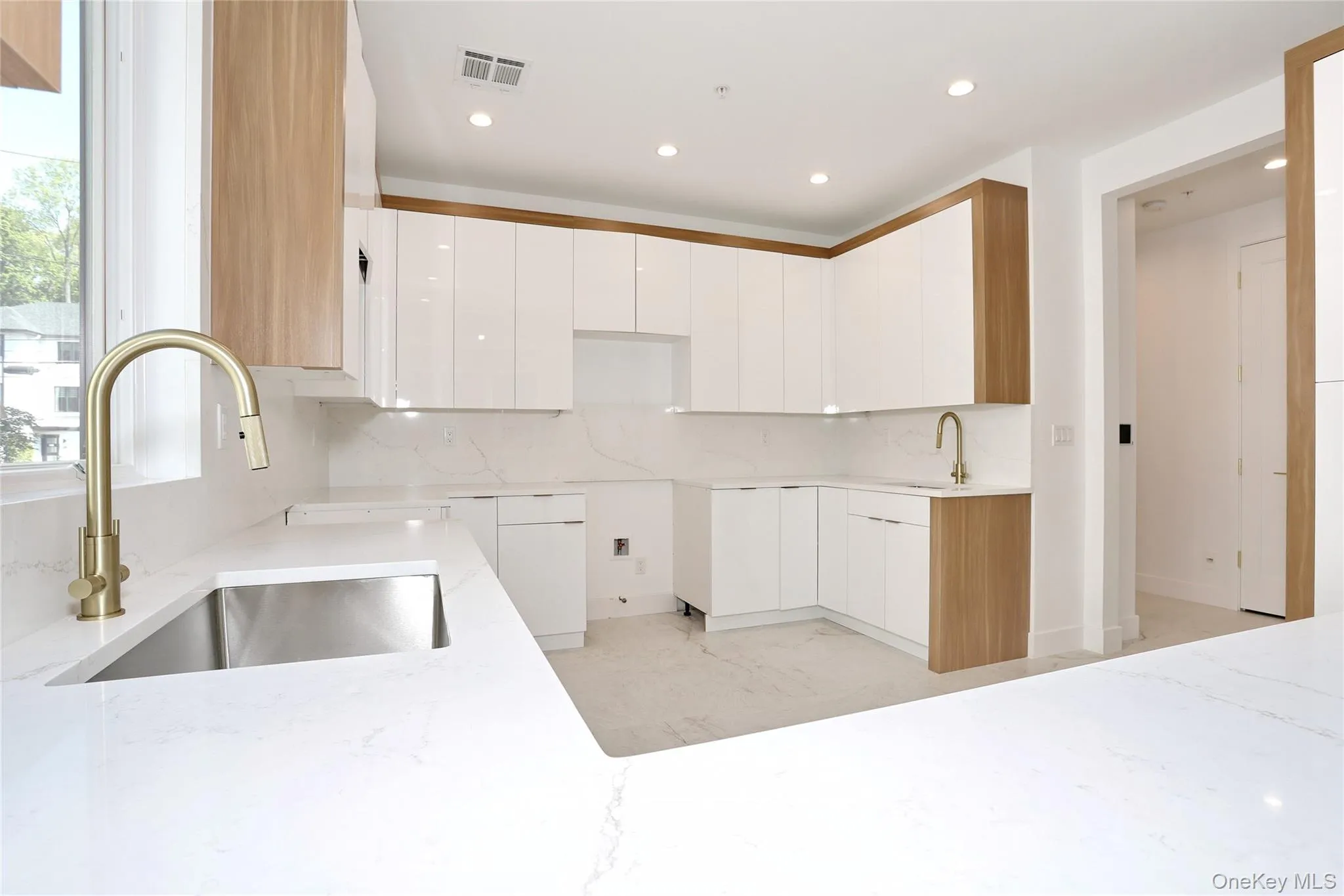 1 Hopal Lane, Ramapo, NY, 5 Bedrooms Bedrooms, 10 Rooms Rooms,3 BathroomsBathrooms,Residential Sale,For Rent,Hopal,0,996404 1 Hopal Lane, Ramapo, NY, 5 Bedrooms Bedrooms, 10 Rooms Rooms,3 BathroomsBathrooms,Residential Sale,For Rent,Hopal,0,996404