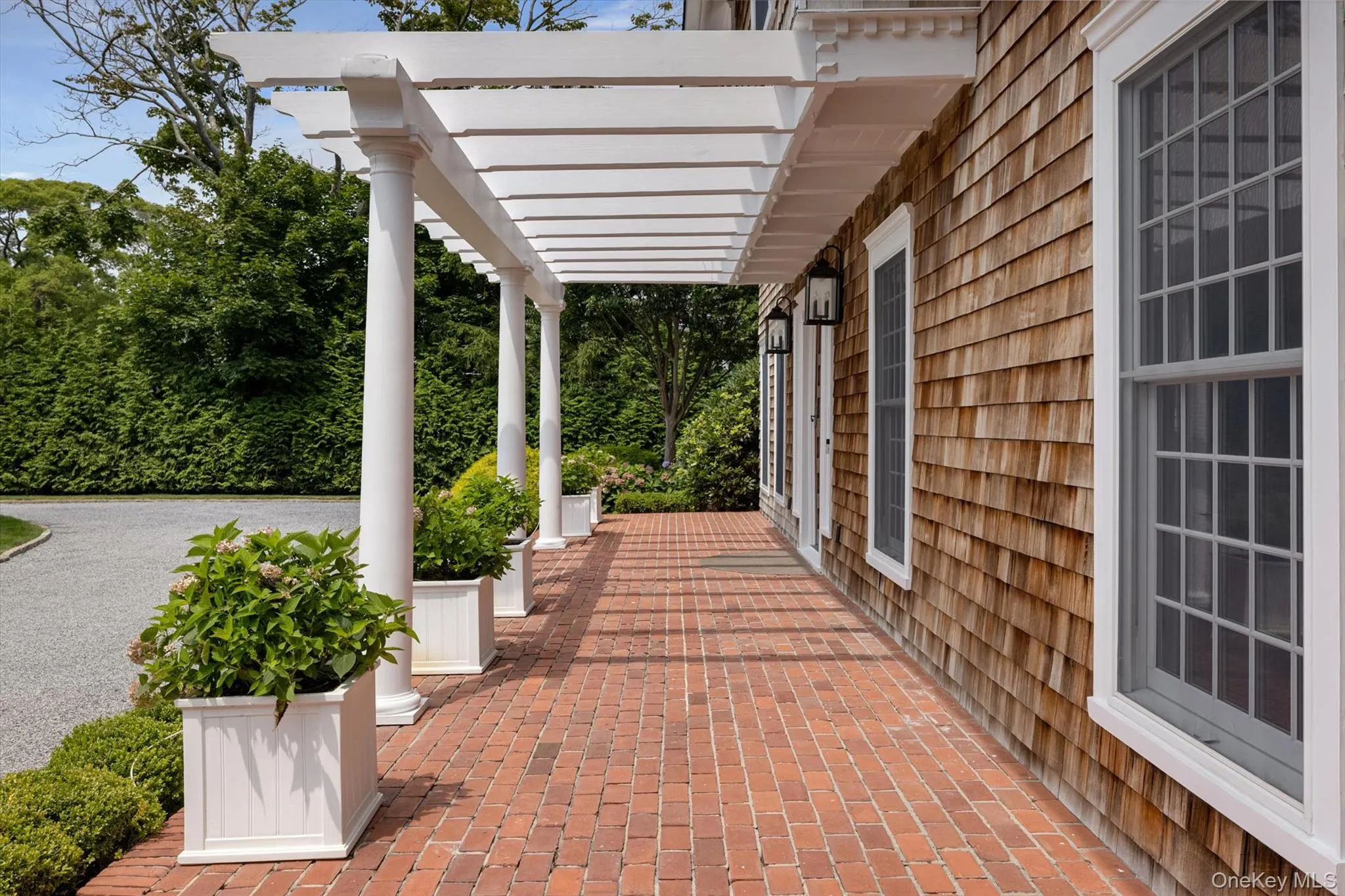 92 Beach Lane, Southampton, New York 11978