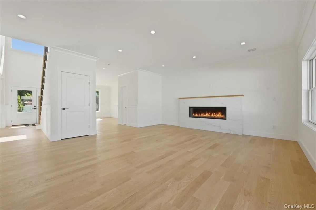 72 Cypress Lane, Hempstead, NY, 5 Bedrooms Bedrooms, 11 Rooms Rooms,5 BathroomsBathrooms,Residential,For Rent,Cypress,0,996419 72 Cypress Lane, Hempstead, NY, 5 Bedrooms Bedrooms, 11 Rooms Rooms,5 BathroomsBathrooms,Residential,For Rent,Cypress,0,996419