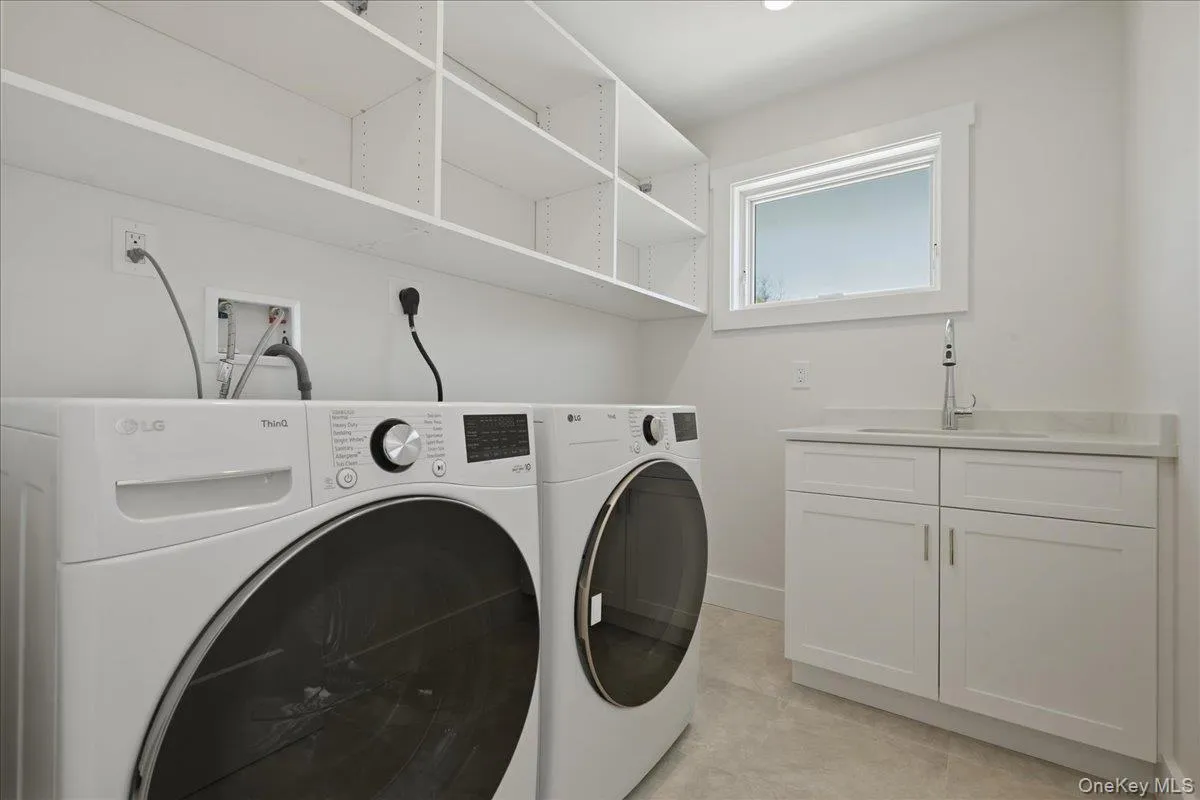 72 Cypress Lane, Hempstead, NY, 5 Bedrooms Bedrooms, 11 Rooms Rooms,5 BathroomsBathrooms,Residential,For Rent,Cypress,0,996419 72 Cypress Lane, Hempstead, NY, 5 Bedrooms Bedrooms, 11 Rooms Rooms,5 BathroomsBathrooms,Residential,For Rent,Cypress,0,996419