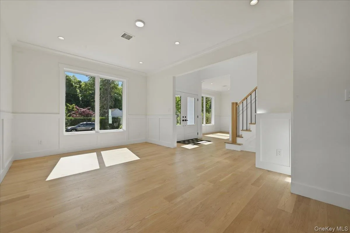 72 Cypress Lane, Hempstead, NY, 5 Bedrooms Bedrooms, 11 Rooms Rooms,5 BathroomsBathrooms,Residential,For Rent,Cypress,0,996419 72 Cypress Lane, Hempstead, NY, 5 Bedrooms Bedrooms, 11 Rooms Rooms,5 BathroomsBathrooms,Residential,For Rent,Cypress,0,996419