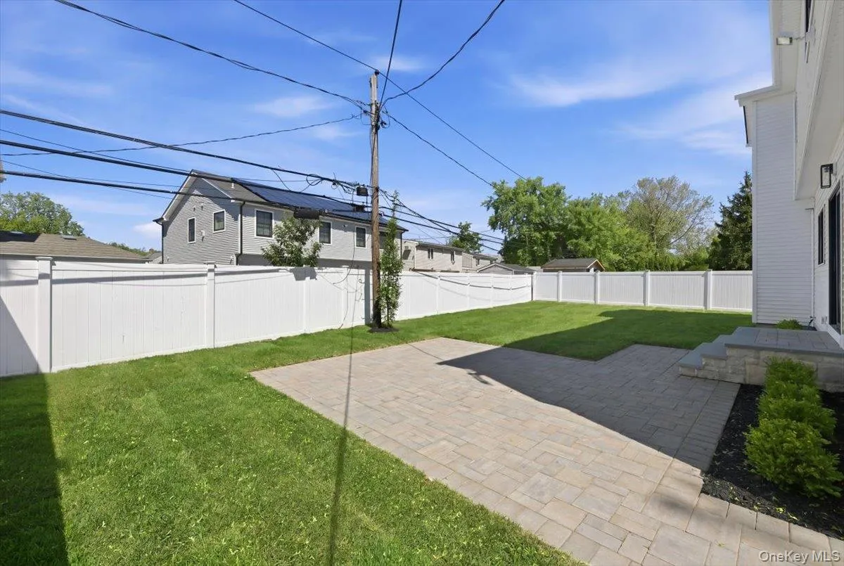 72 Cypress Lane, Hempstead, NY, 5 Bedrooms Bedrooms, 11 Rooms Rooms,5 BathroomsBathrooms,Residential,For Rent,Cypress,0,KEY996419 72 Cypress Lane, Hempstead, NY, 5 Bedrooms Bedrooms, 11 Rooms Rooms,5 BathroomsBathrooms,Residential,For Rent,Cypress,0,KEY996419