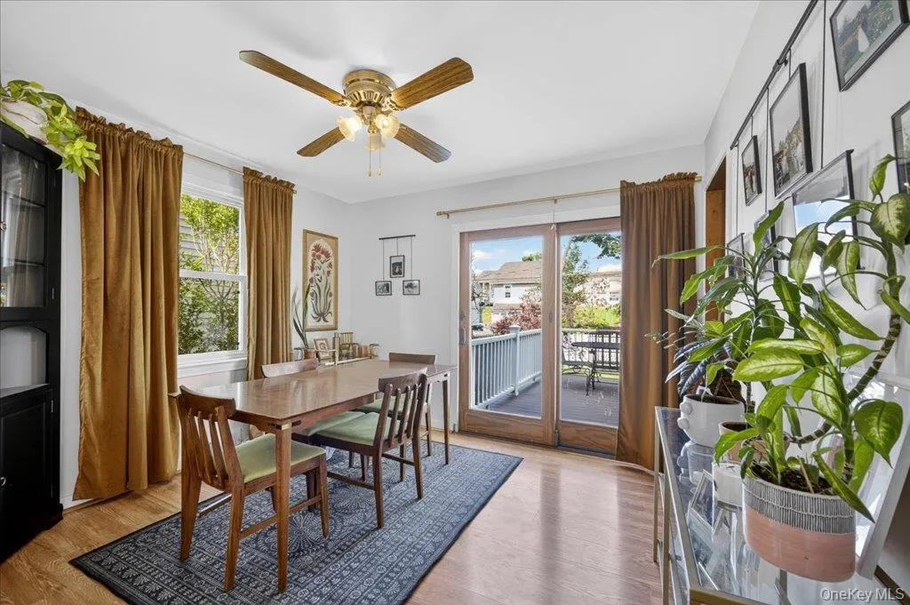 23 Roosevelt Place, Newburgh (city), NY, 3 Bedrooms Bedrooms, 6 Rooms Rooms,1 BathroomBathrooms,Residential,For Rent,Roosevelt,0,996424 23 Roosevelt Place, Newburgh (city), NY, 3 Bedrooms Bedrooms, 6 Rooms Rooms,1 BathroomBathrooms,Residential,For Rent,Roosevelt,0,996424