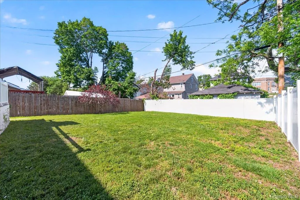 23 Roosevelt Place, Newburgh (city), NY, 3 Bedrooms Bedrooms, 6 Rooms Rooms,1 BathroomBathrooms,Residential,For Rent,Roosevelt,0,996424 23 Roosevelt Place, Newburgh (city), NY, 3 Bedrooms Bedrooms, 6 Rooms Rooms,1 BathroomBathrooms,Residential,For Rent,Roosevelt,0,996424
