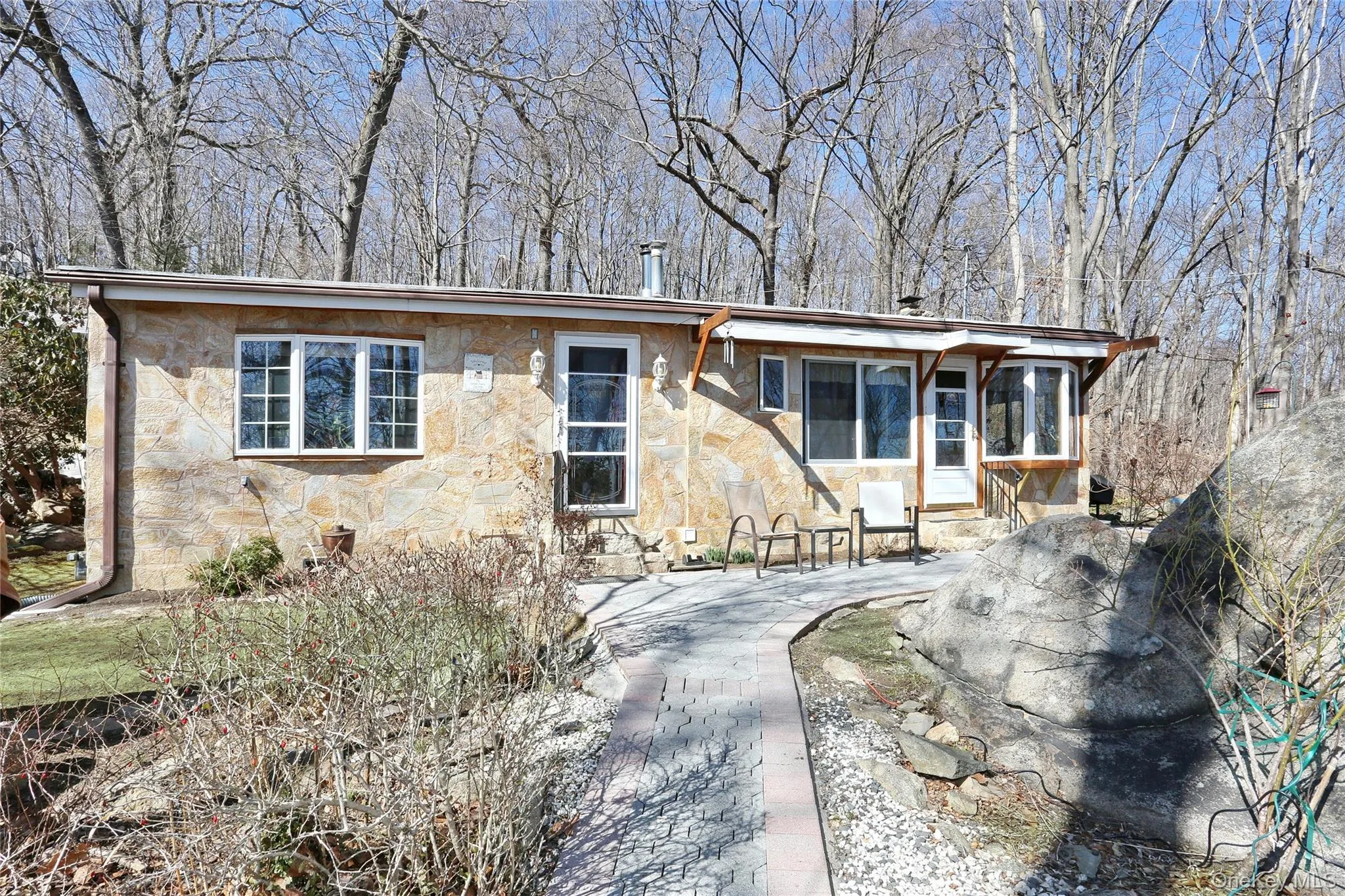 31 Hemlock Hill Lane, Ramapo, NY, 3 Bedrooms Bedrooms, 9 Rooms Rooms,3 BathroomsBathrooms,Residential,For Rent,Hemlock Hill,0,996456 31 Hemlock Hill Lane, Ramapo, NY, 3 Bedrooms Bedrooms, 9 Rooms Rooms,3 BathroomsBathrooms,Residential,For Rent,Hemlock Hill,0,996456