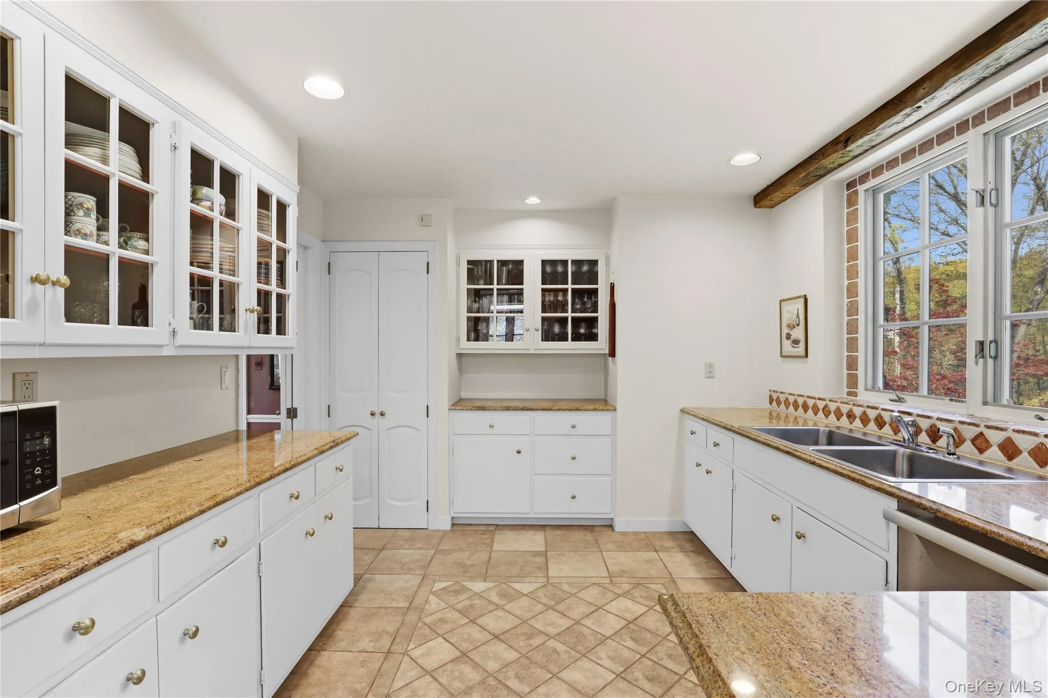 316 Haines Road, Bedford, NY, 4 Bedrooms Bedrooms, 10 Rooms Rooms,4 BathroomsBathrooms,Residential,For Rent,Haines,0,996461 316 Haines Road, Bedford, NY, 4 Bedrooms Bedrooms, 10 Rooms Rooms,4 BathroomsBathrooms,Residential,For Rent,Haines,0,996461