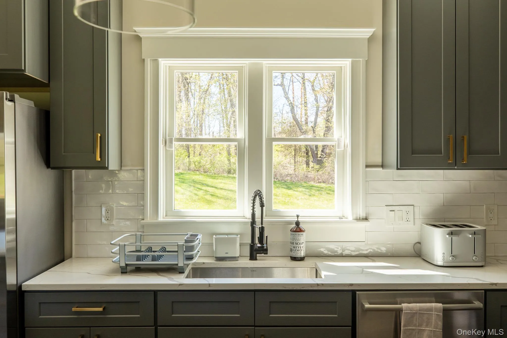 23 Petty Drive, Ghent, NY, 5 Bedrooms Bedrooms, 11 Rooms Rooms,3 BathroomsBathrooms,Residential Sale,For Rent,Petty,0,996465 23 Petty Drive, Ghent, NY, 5 Bedrooms Bedrooms, 11 Rooms Rooms,3 BathroomsBathrooms,Residential Sale,For Rent,Petty,0,996465