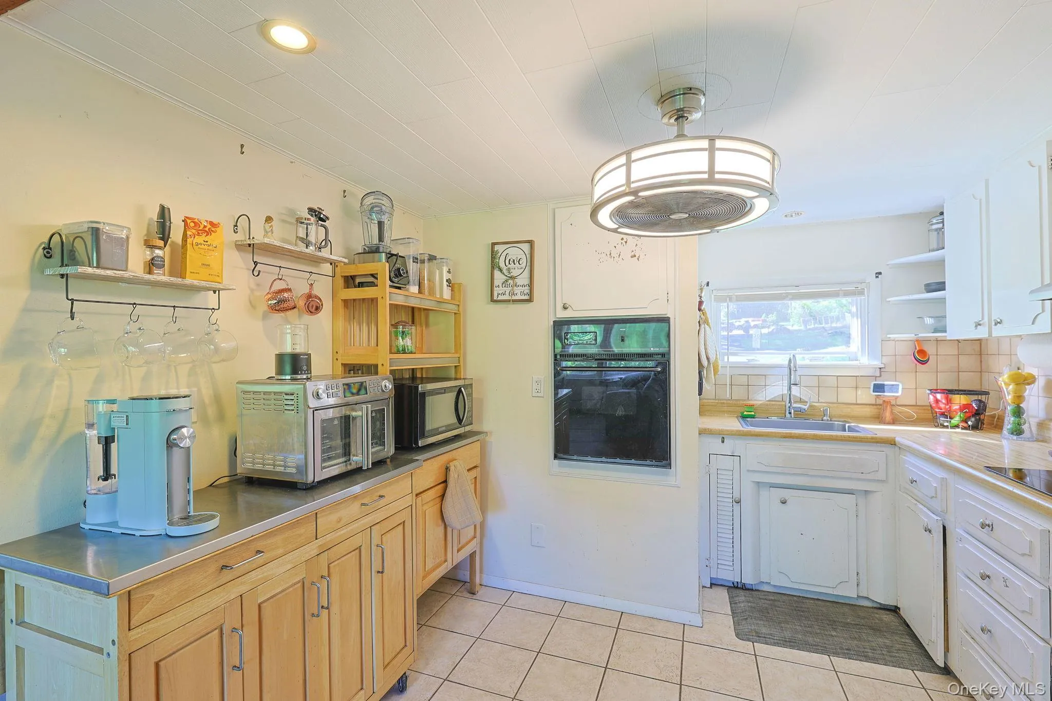 Upstairs Accessory Apartment Kitchen Upstairs Accessory Apartment Kitchen